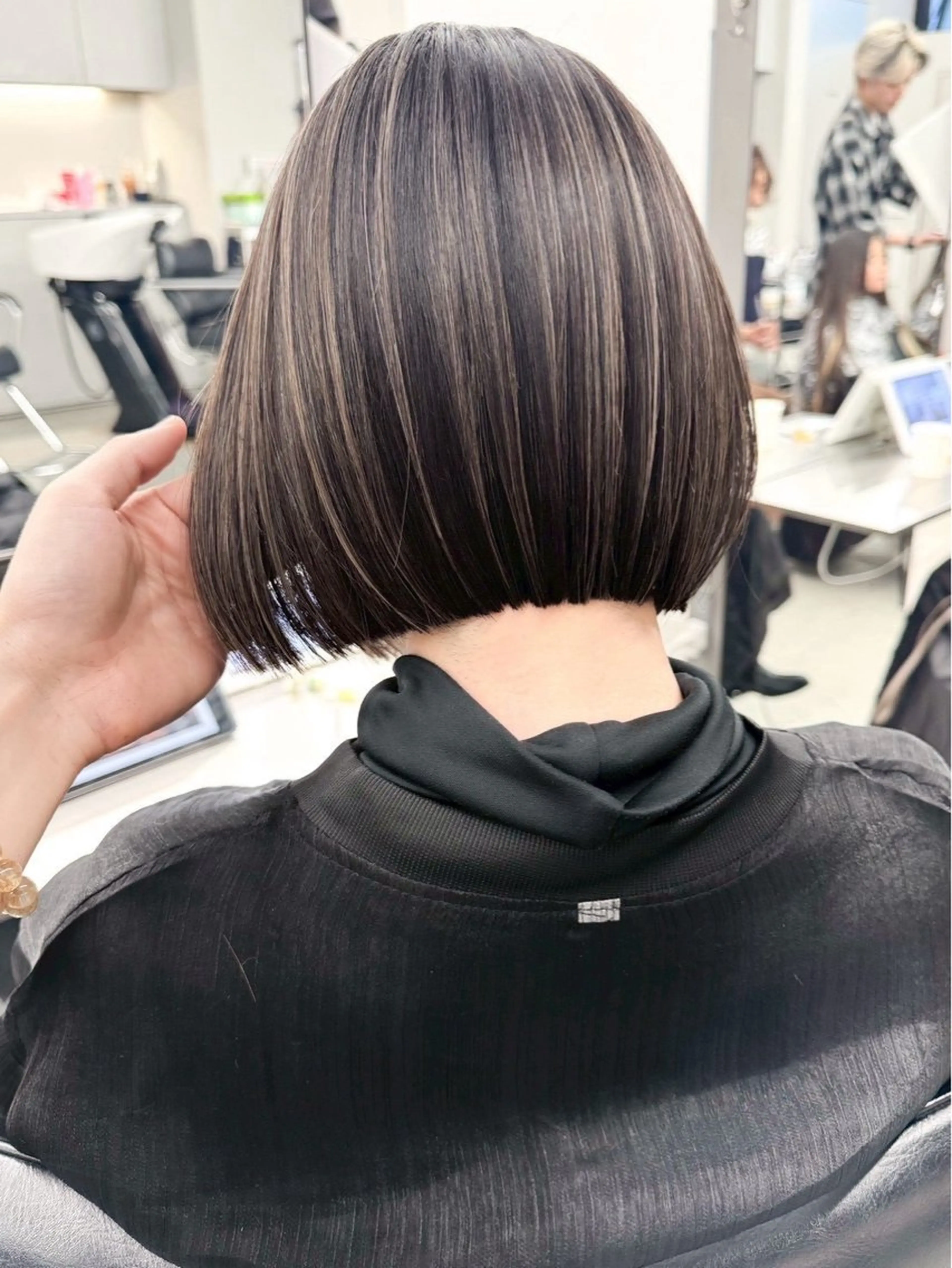 ショート カット トリートメント 市毛 結菜のヘアスタイル