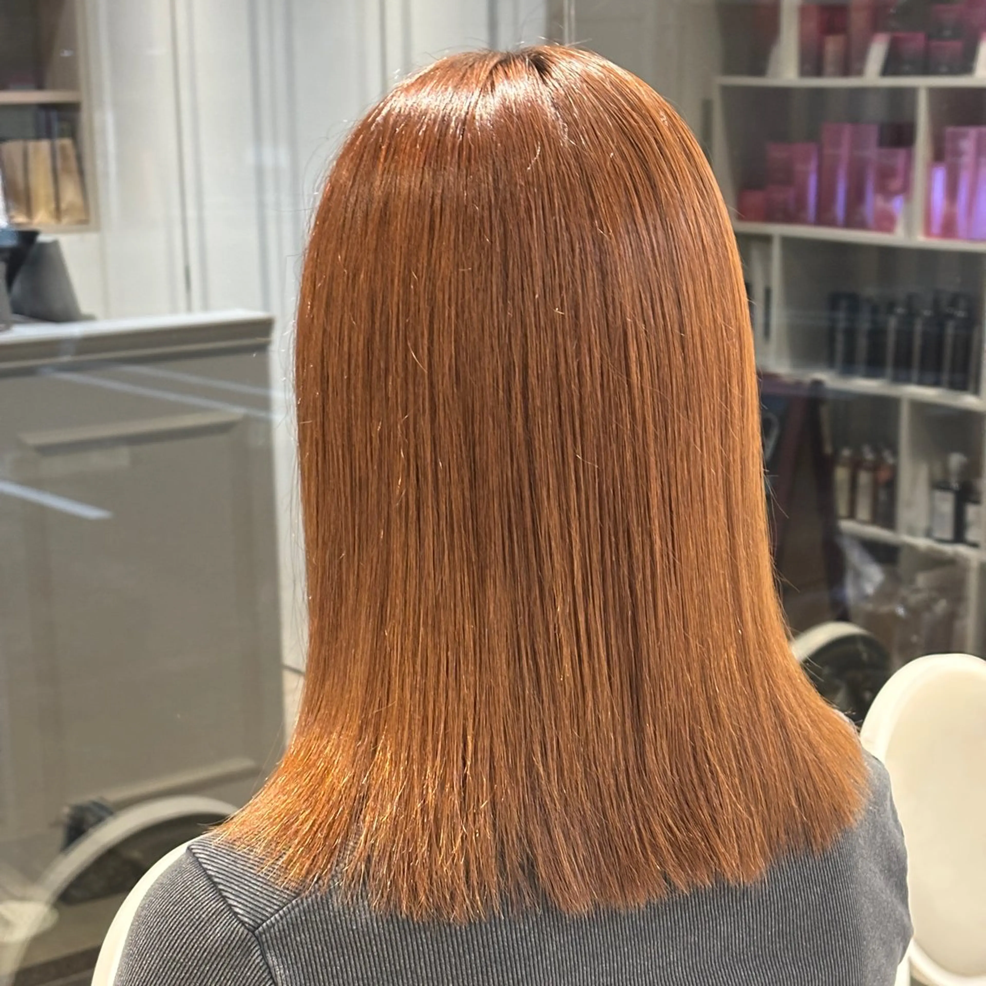 セミロング 縮毛矯正 ブリーチなしwカラー メンズパーマ新居見のヘアスタイル