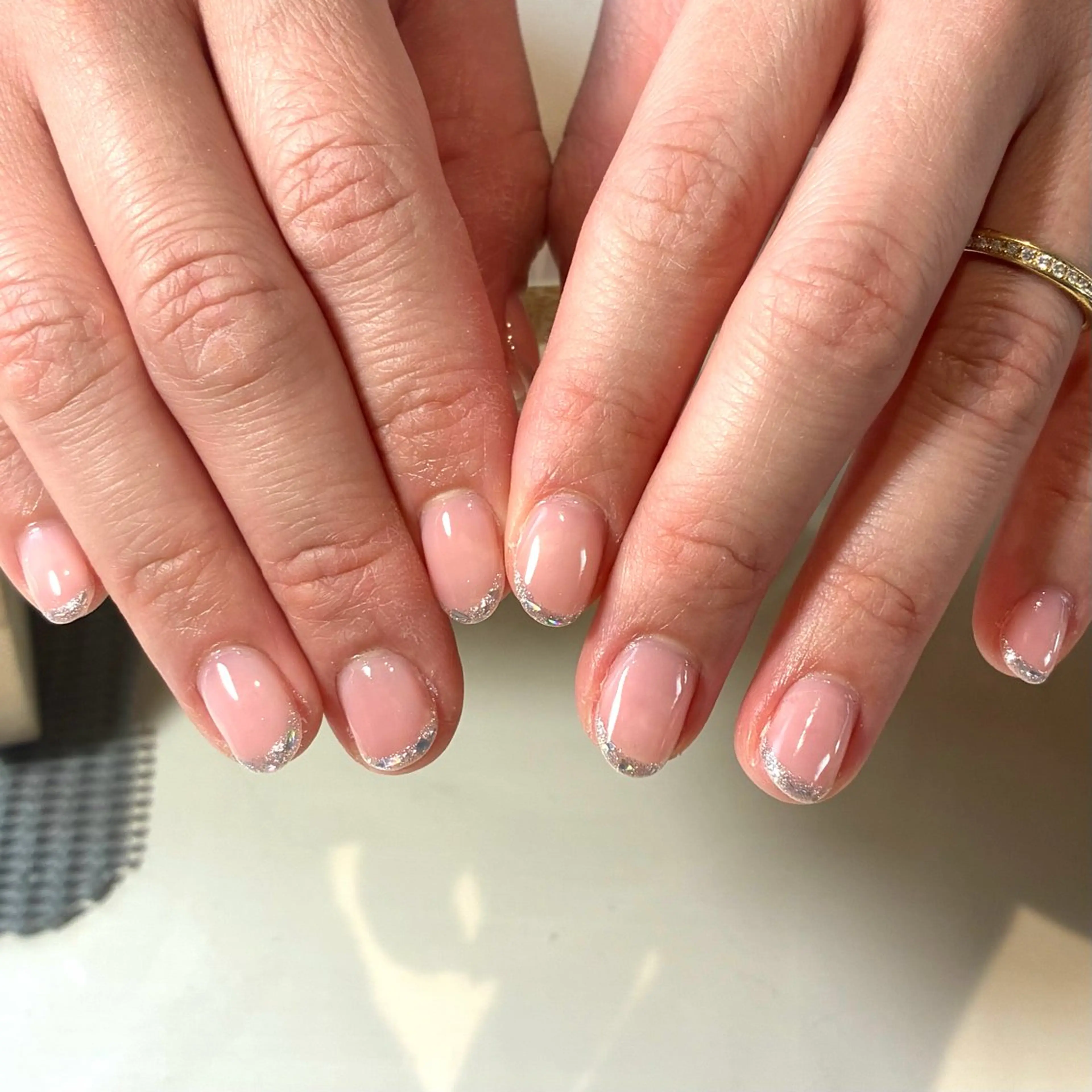 ネイル フレンチネイル ガラスフレンチ milimili アンナのネイルデザイン