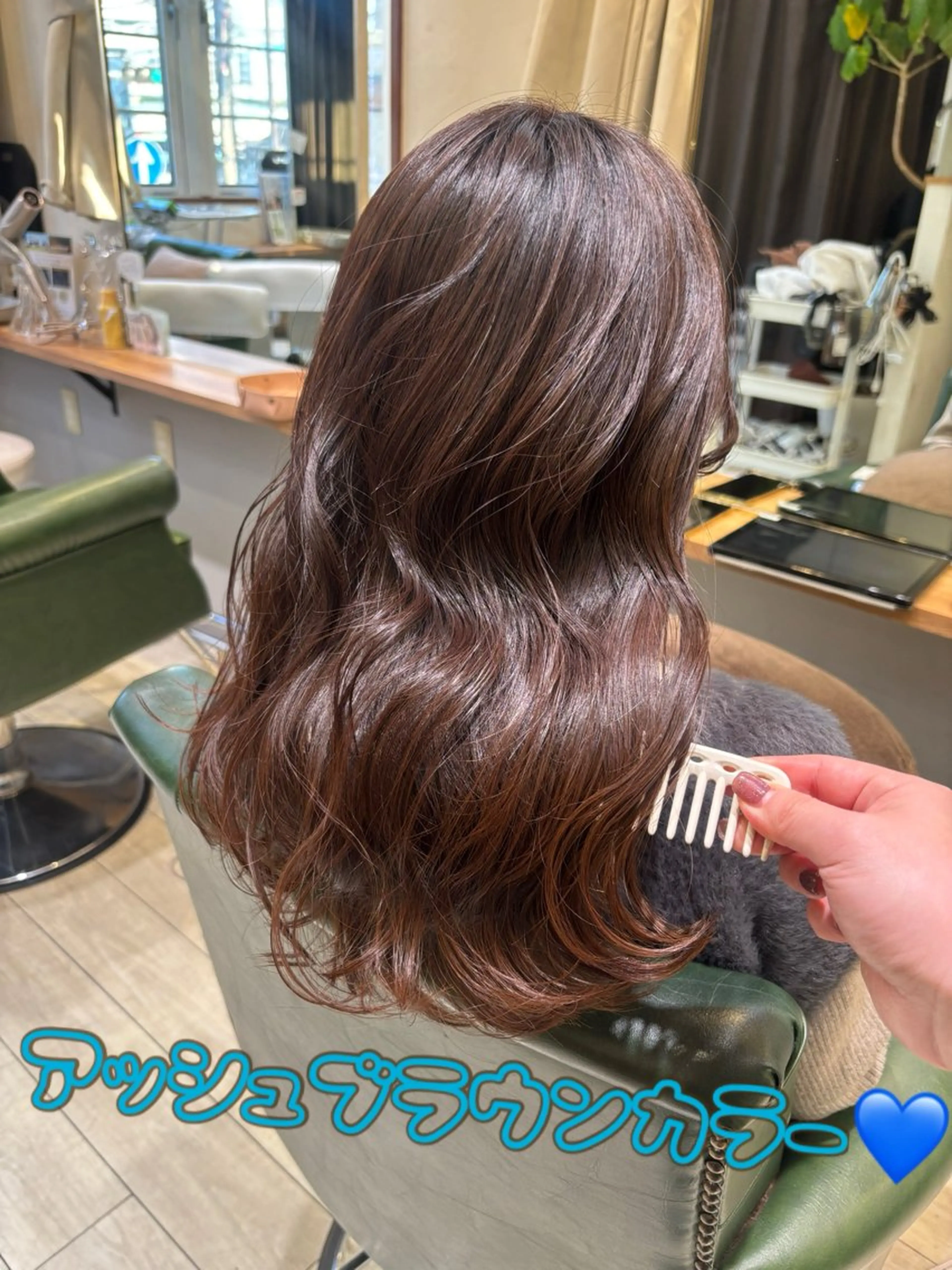 セミロング カット ヘアカラー laffin❁ななみ /パーマスタイルのヘアスタイル