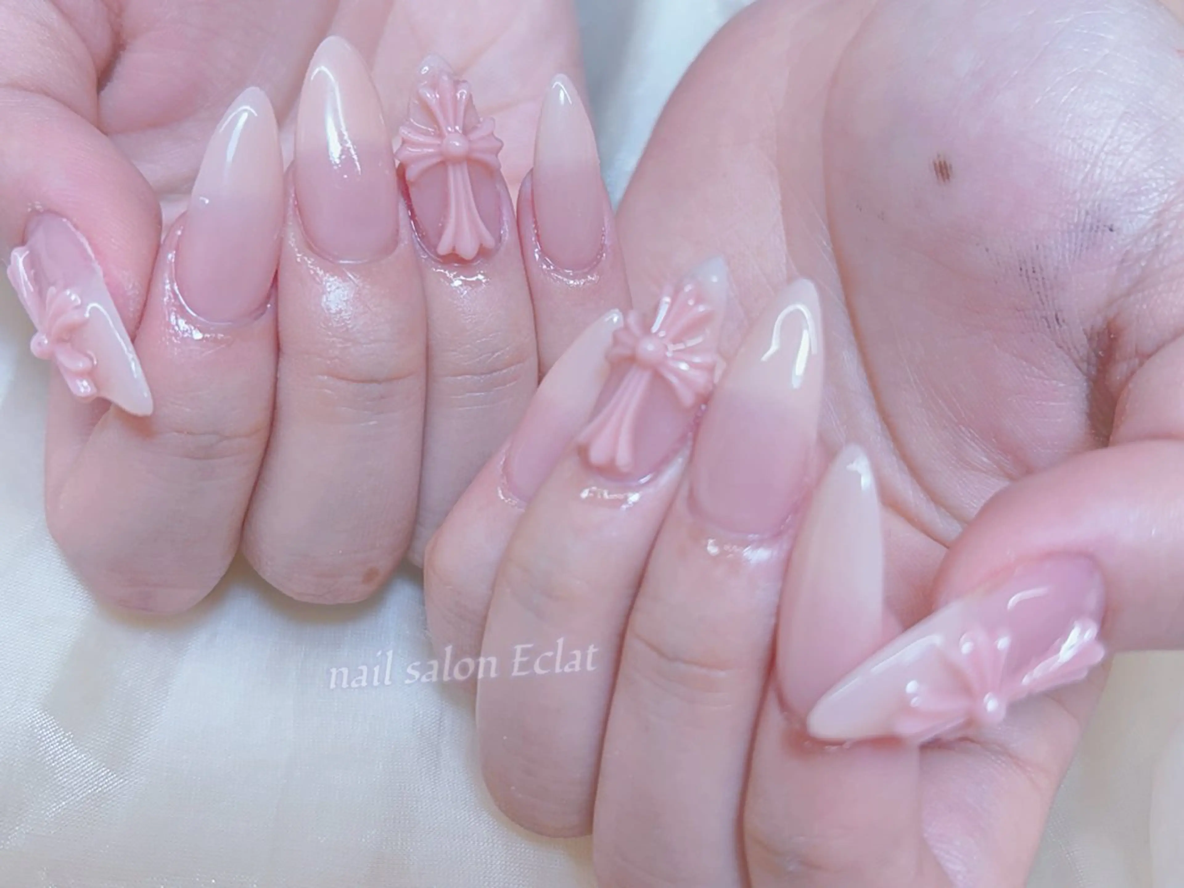 ネイル ハンドネイル ネイルサロンエクラ 🫧Shizukaのネイルデザイン