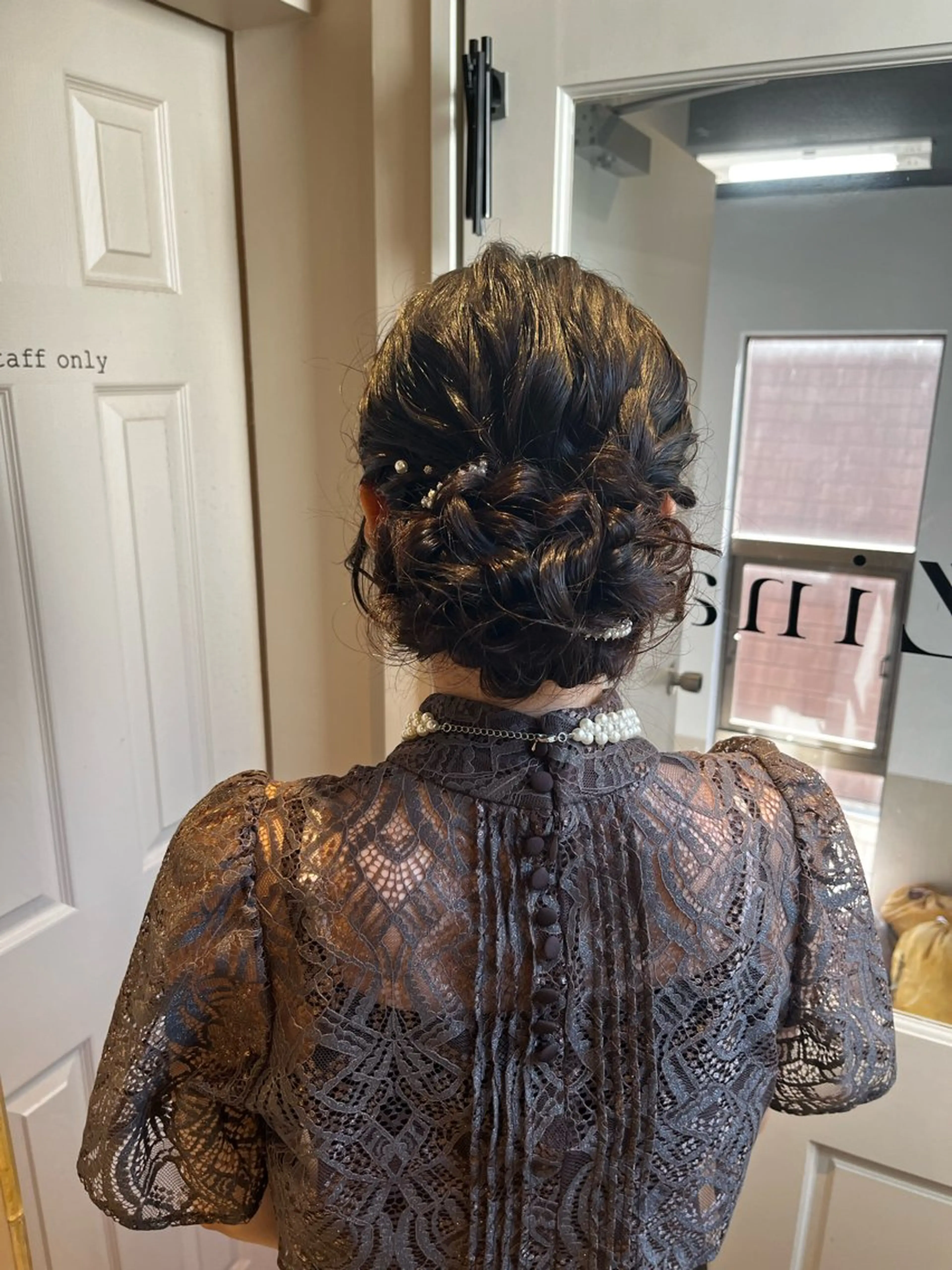 ミディアム ヘアアレンジ ヘアセット ERENA💚 ヘアアレンジのヘアスタイル