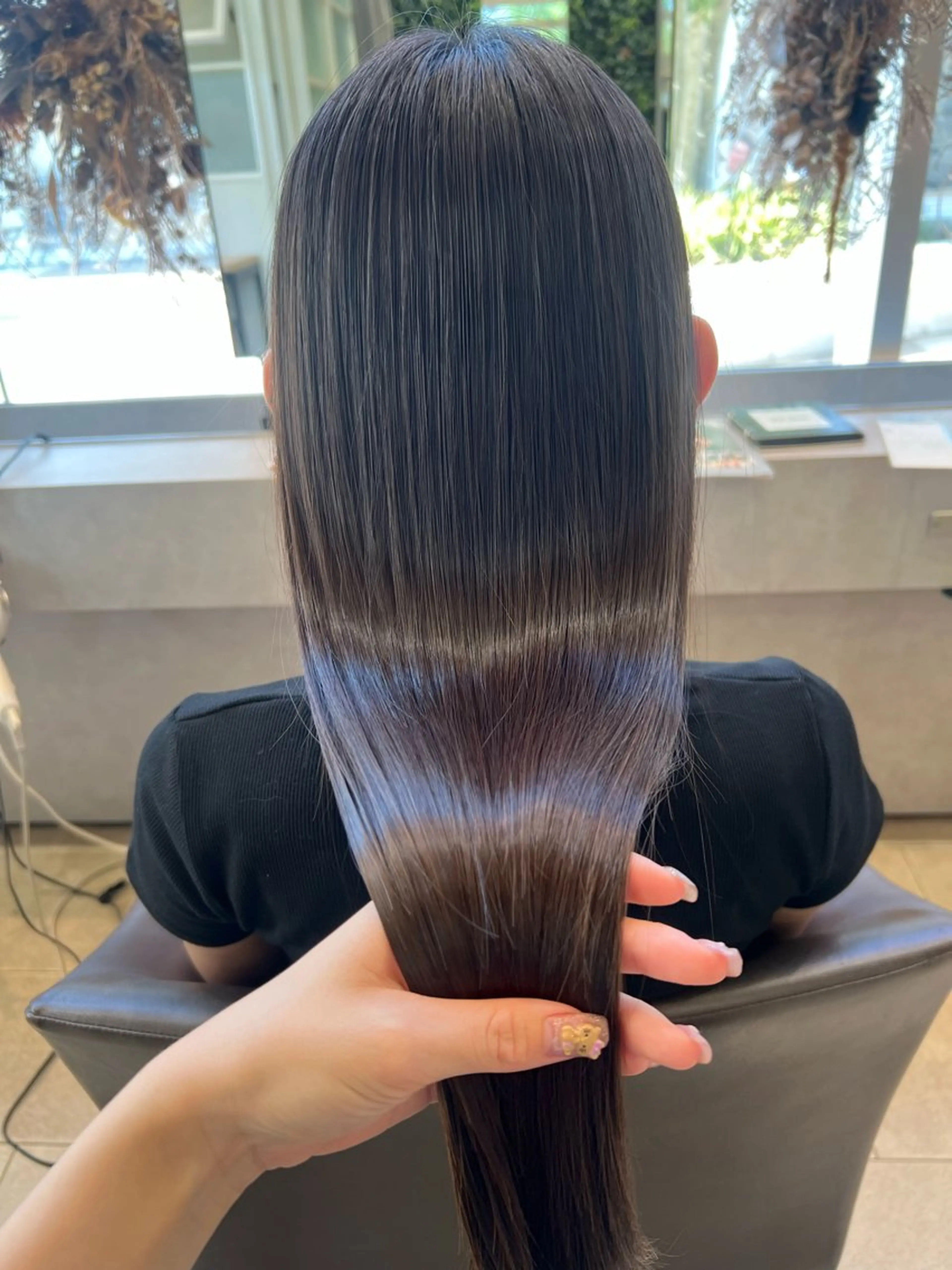 ロング パーマ ストレートパーマ カット 縮毛矯正 🫧Ai/ ロロネー森ノ宮💖のヘアスタイル