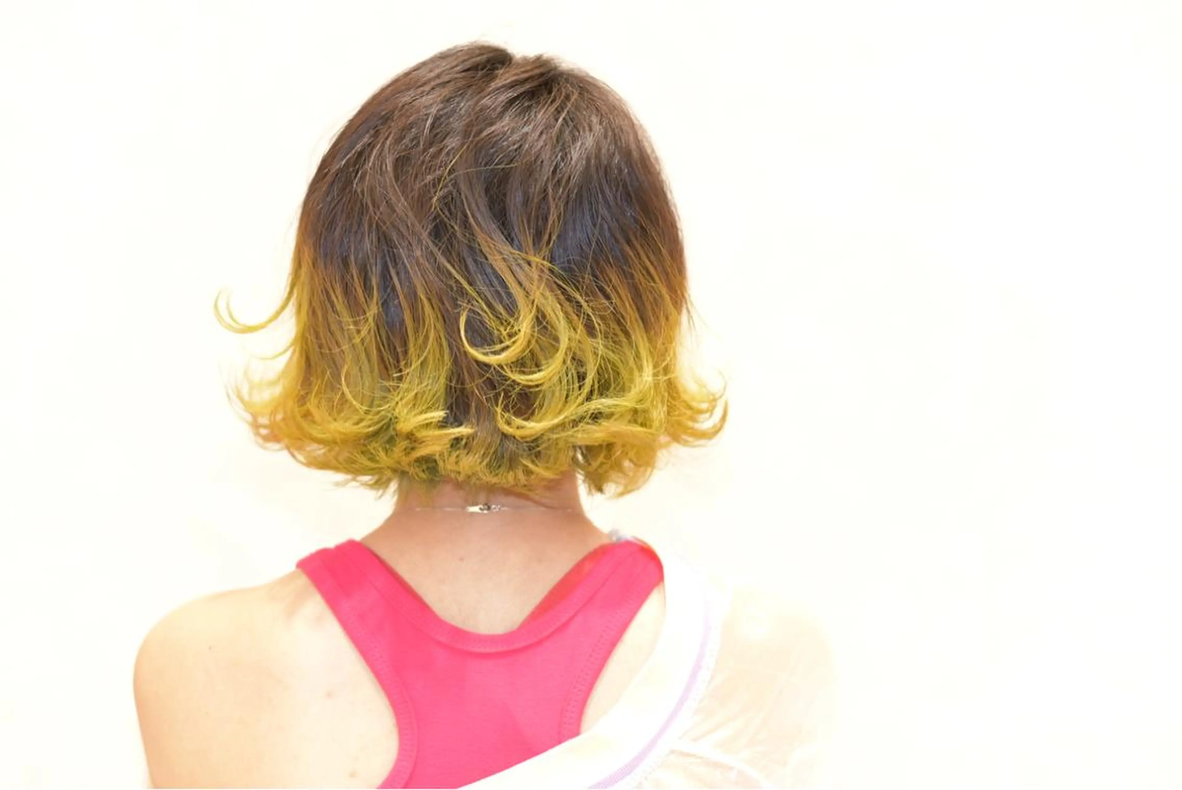 ショート カラー ヘアアレンジ 外ハネヘア テラモト カズヨシのヘアスタイル