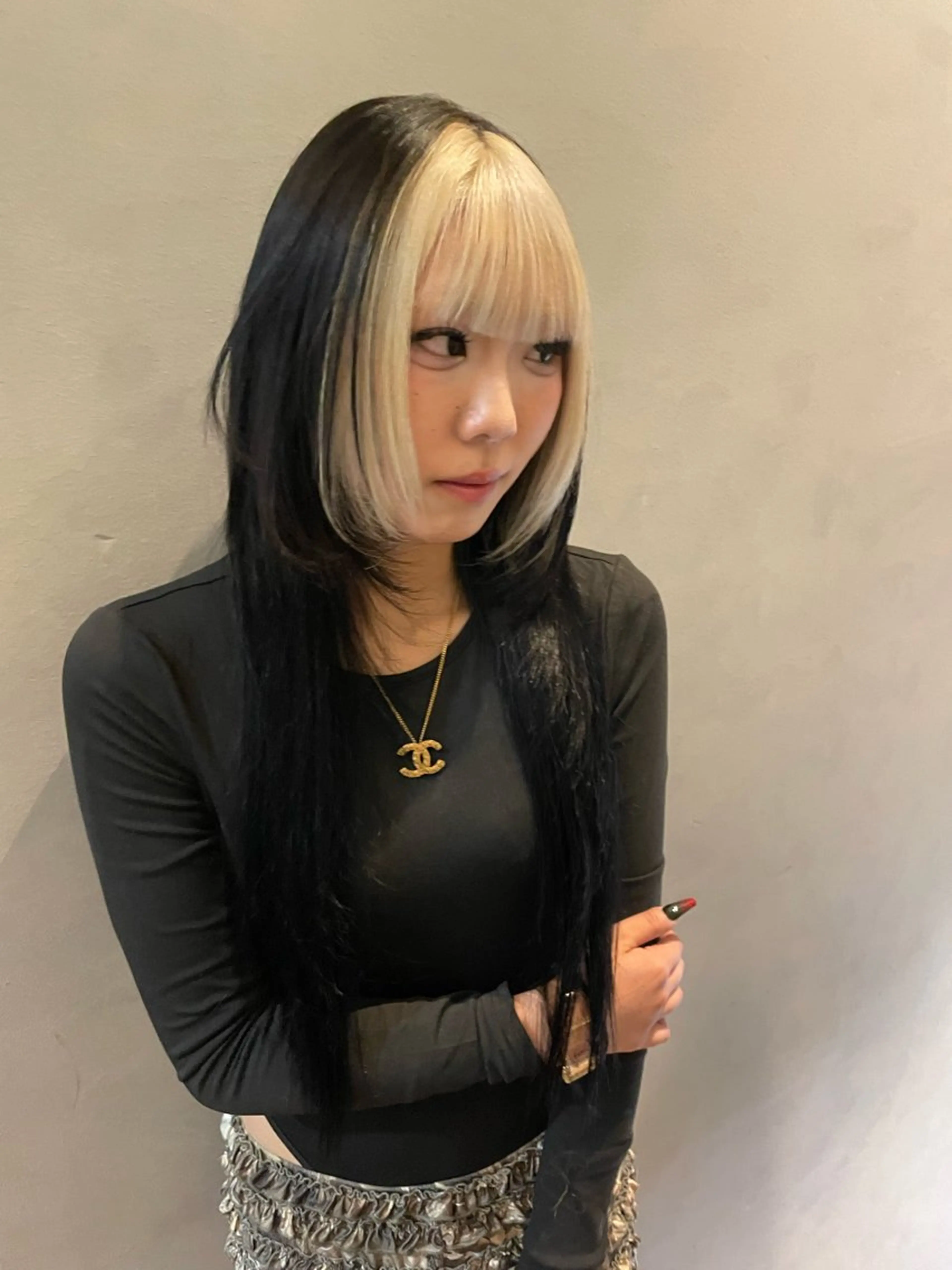 AIRI /XENA渋谷本店のヘアスタイル