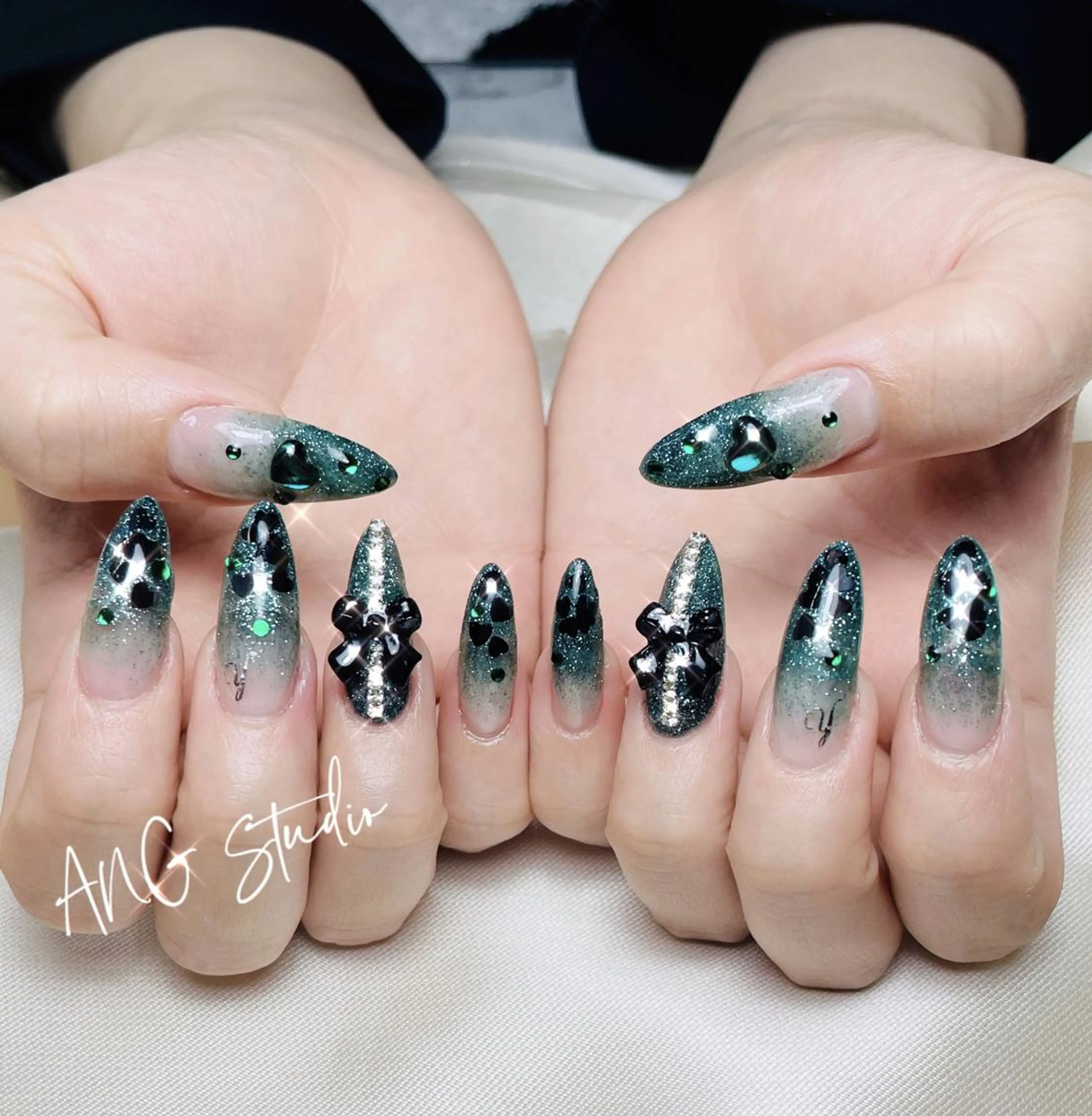 ネイル ANG アクリル スカルプ専門🌸のネイルデザイン