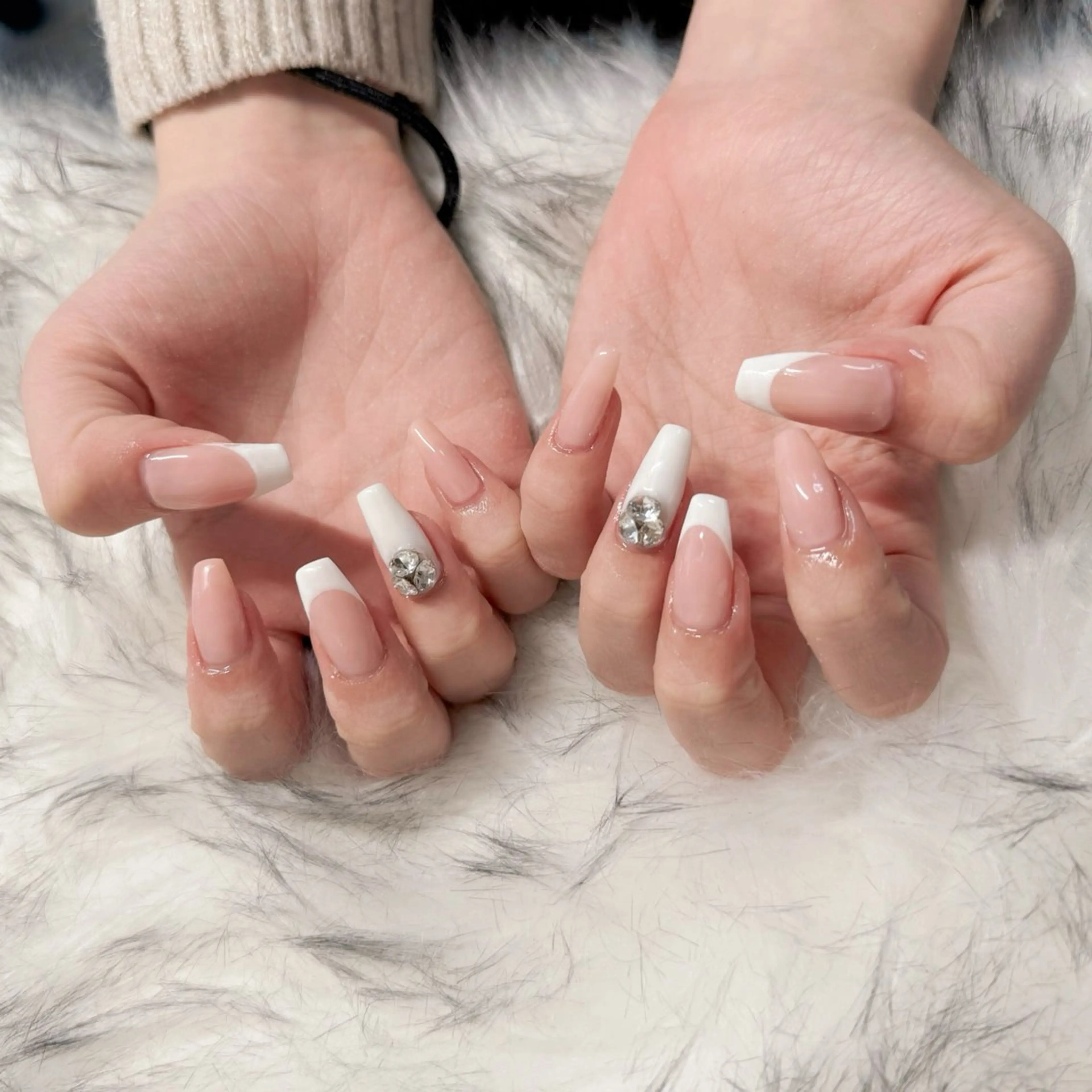 ロング ハンドネイル mao .のネイルデザイン