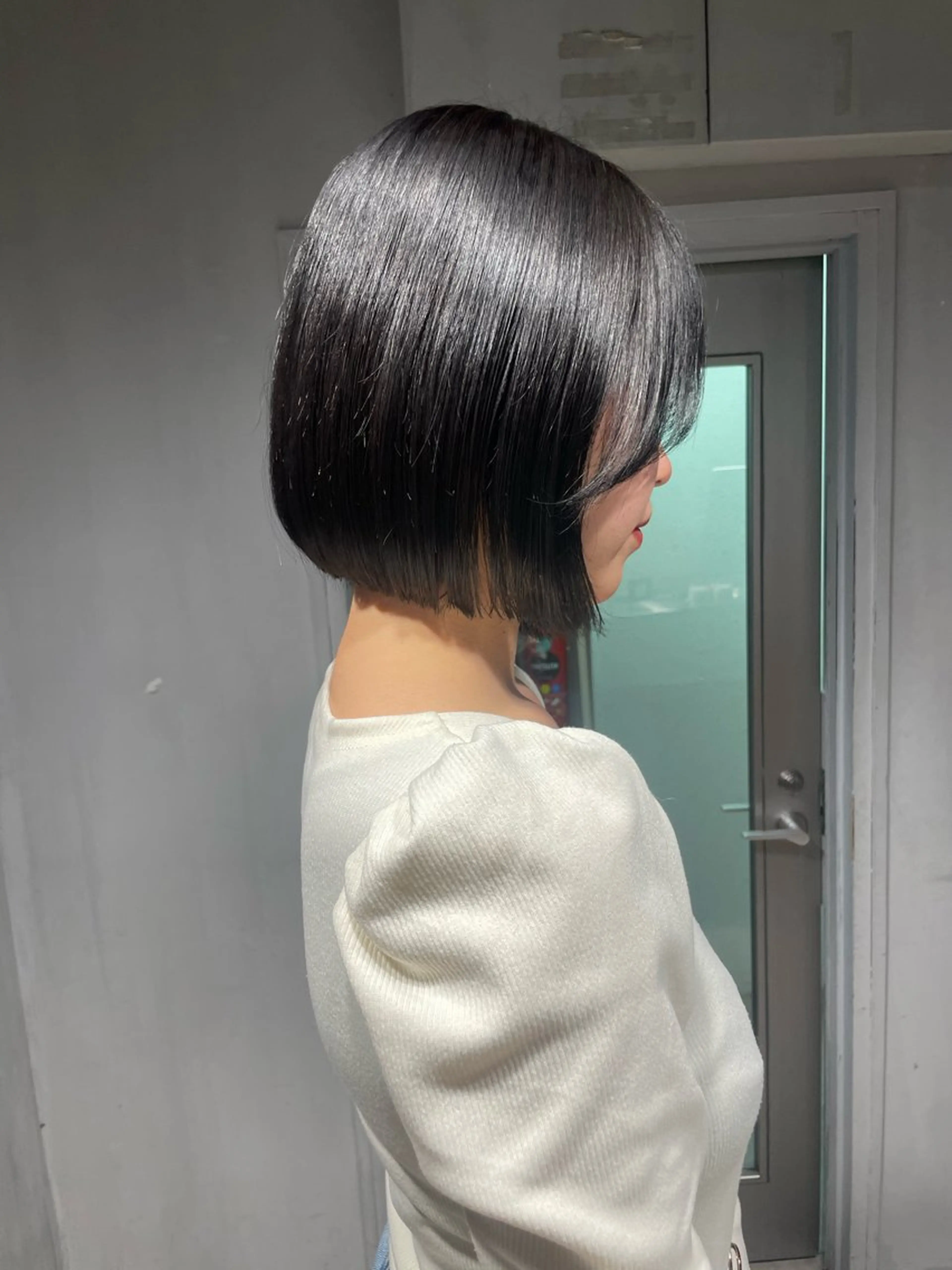 ショート カラー カット ヘアカラー トリートメント ヘッドスパ ヘアセット 🦋ハイトーンボブ ショート🦋トシキのヘアスタイル