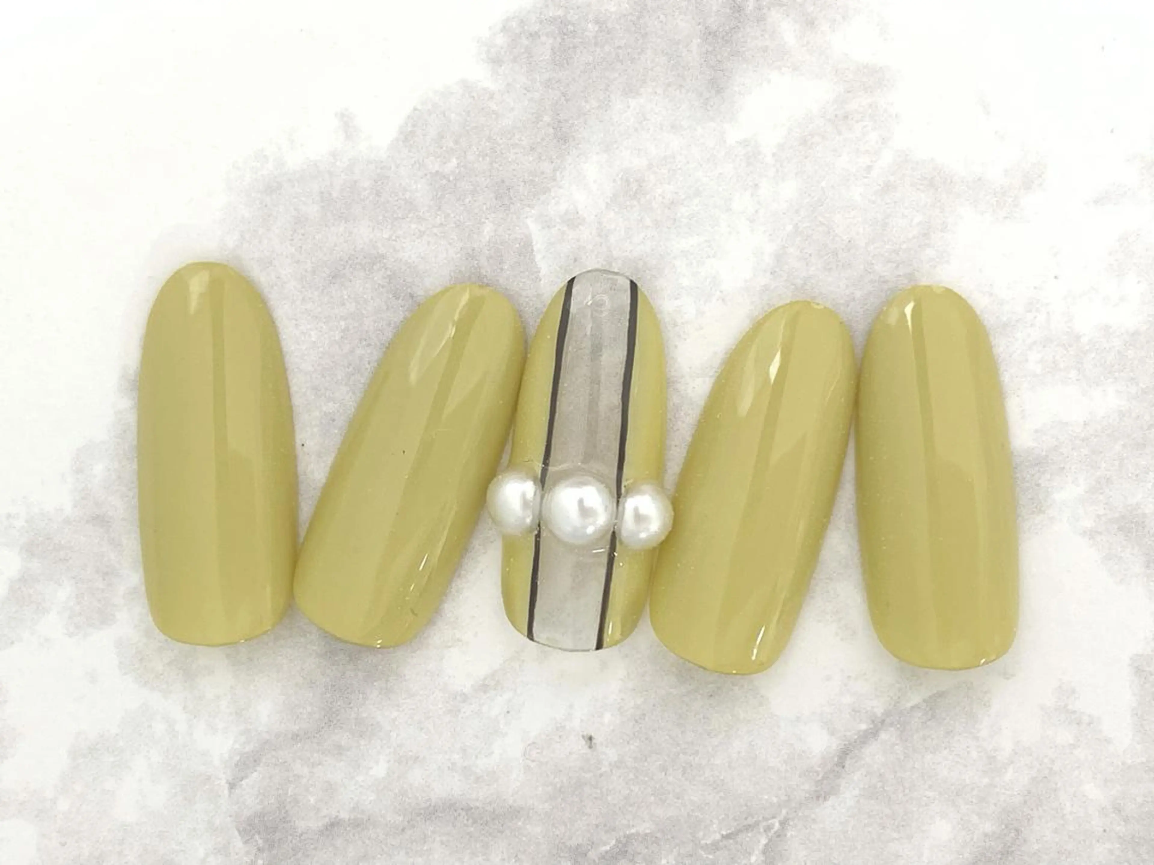 ネイル orbe 立石のネイルデザイン