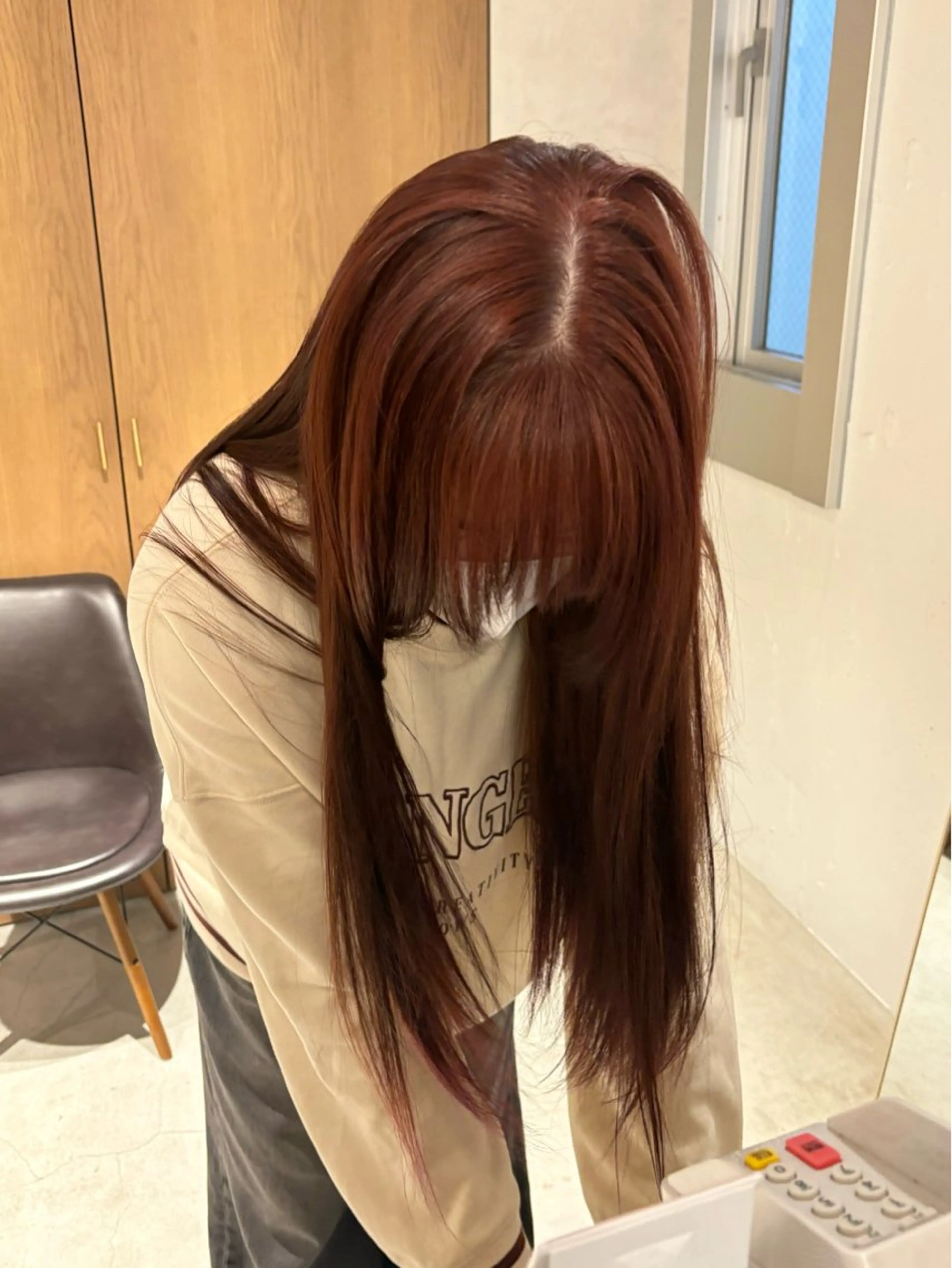 ロング カラー ヘアカラー トリートメント mei｜顔まわり ×透明感カラーのヘアスタイル