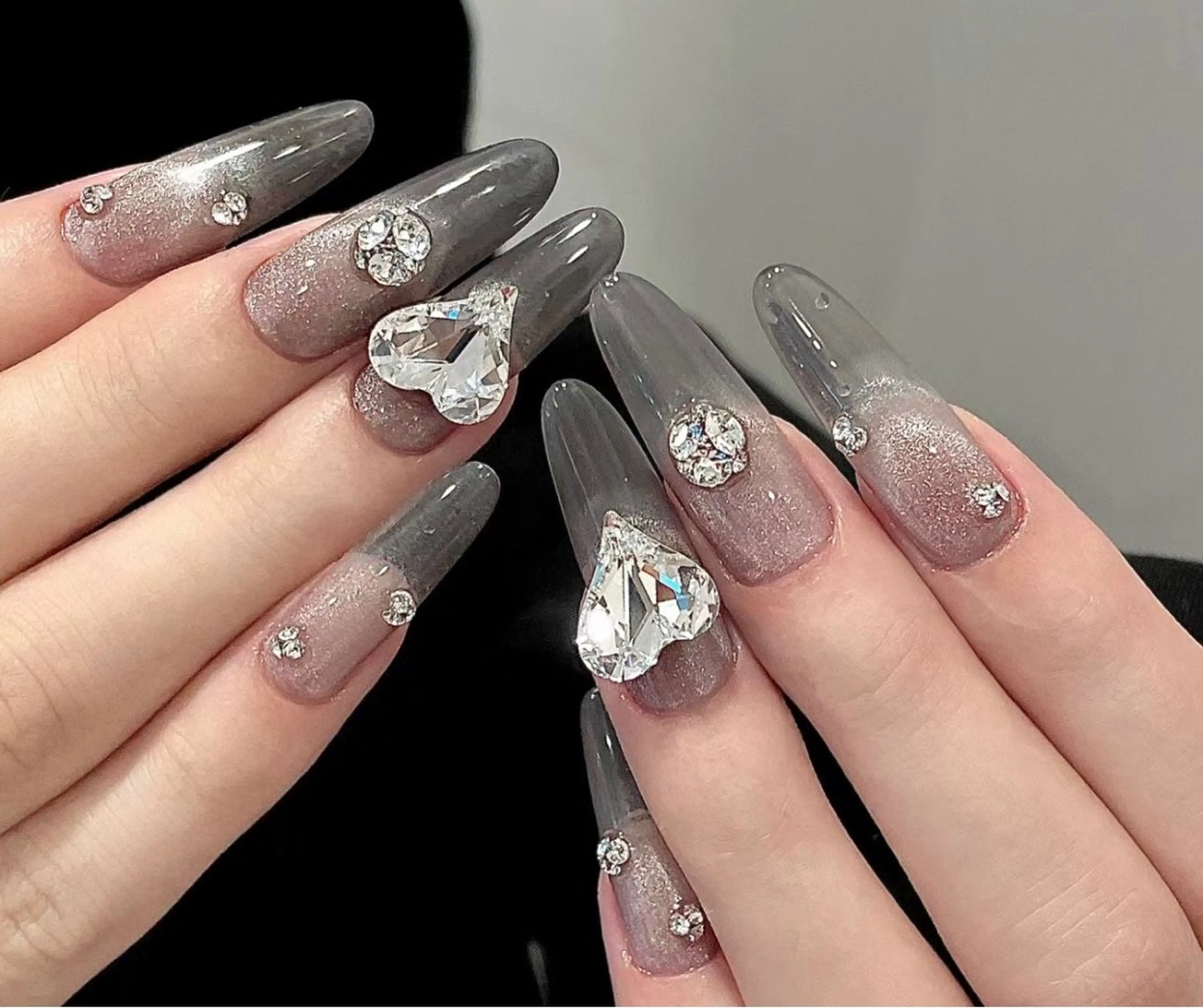 ネイル ハンドネイル ハンドケア 🍑 momo_nailのネイルデザイン