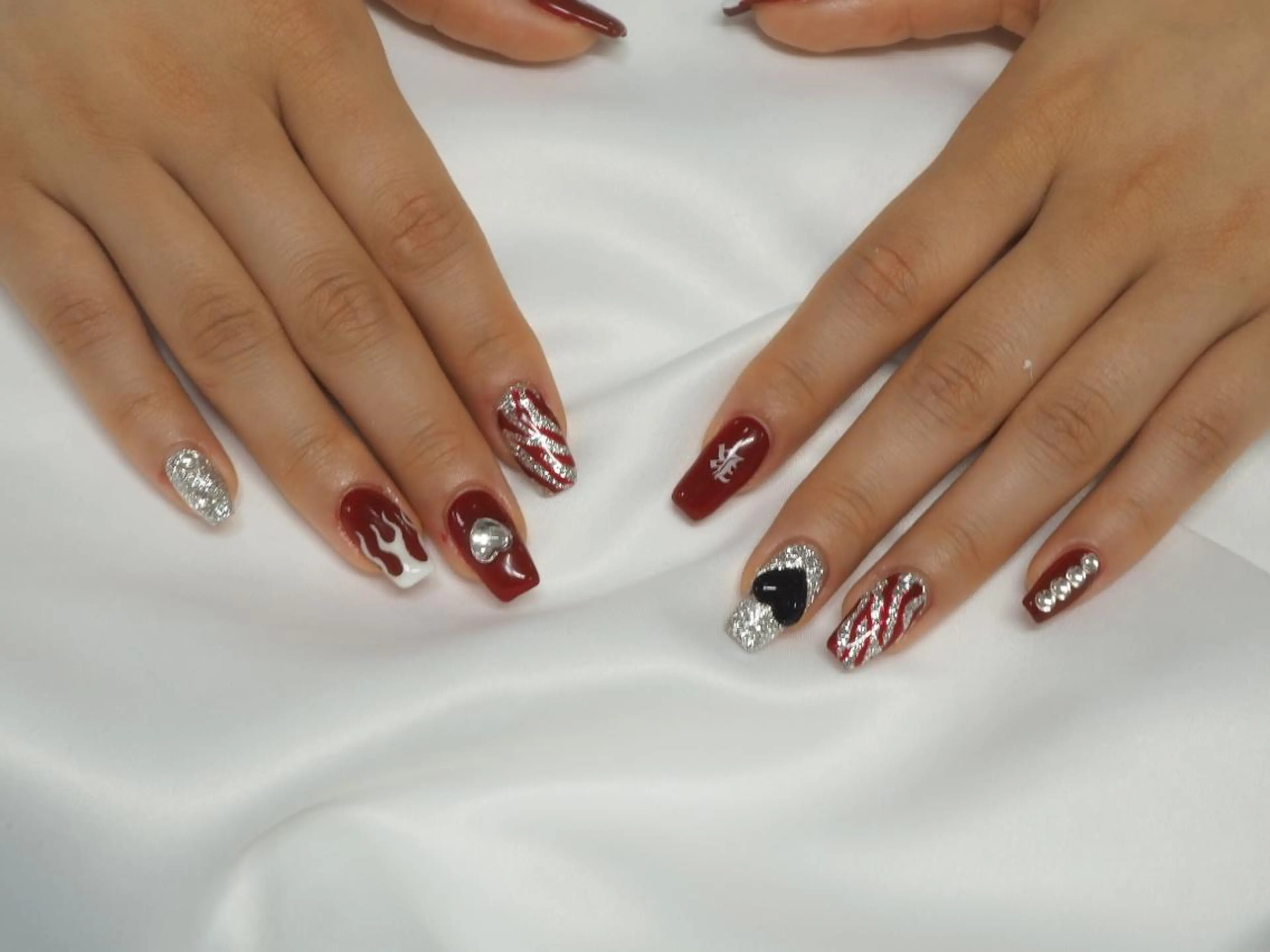 ネイル Amore Nのネイルデザイン