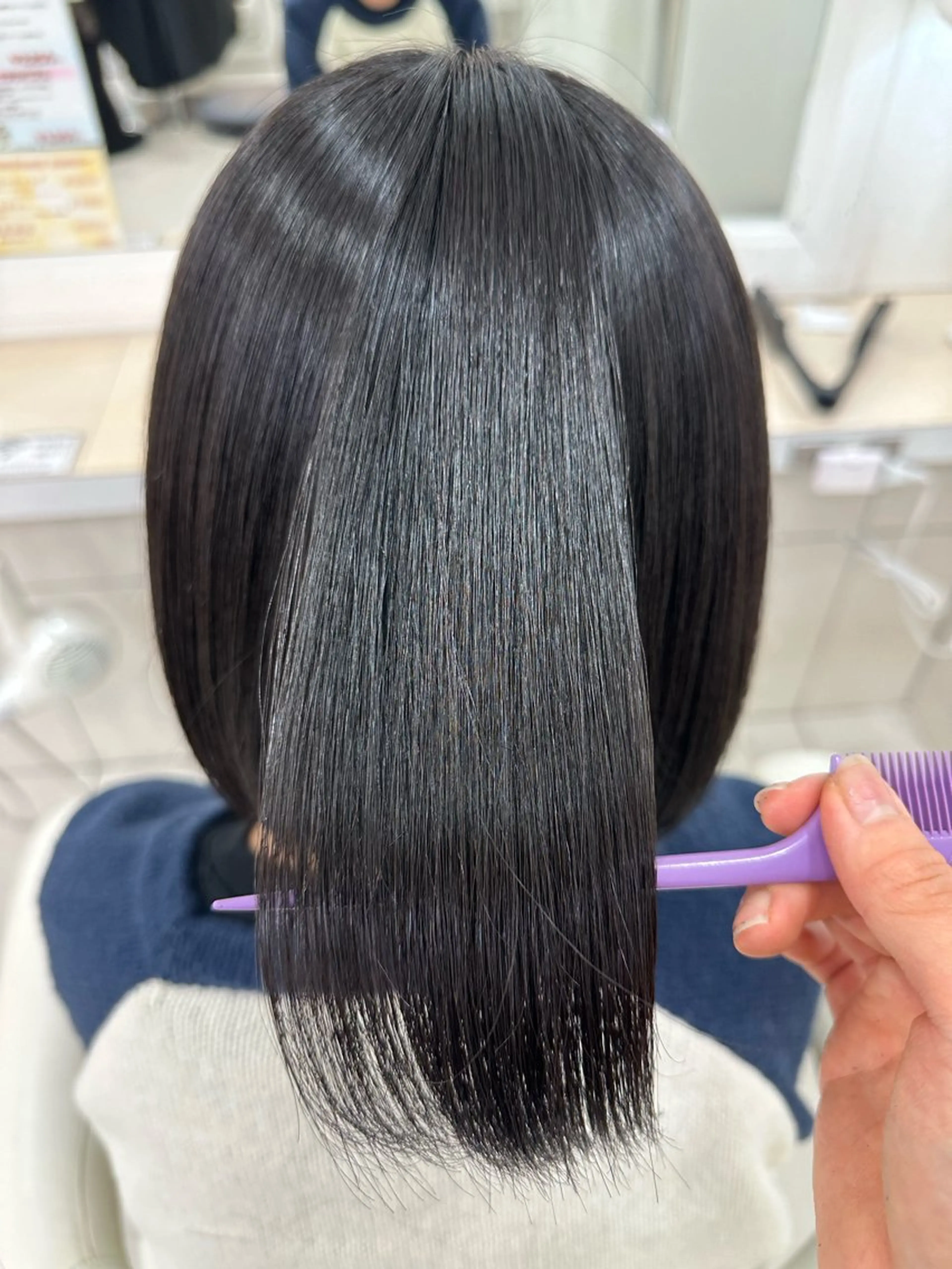 セミロング 縮毛矯正 伊佐 愛のヘアスタイル