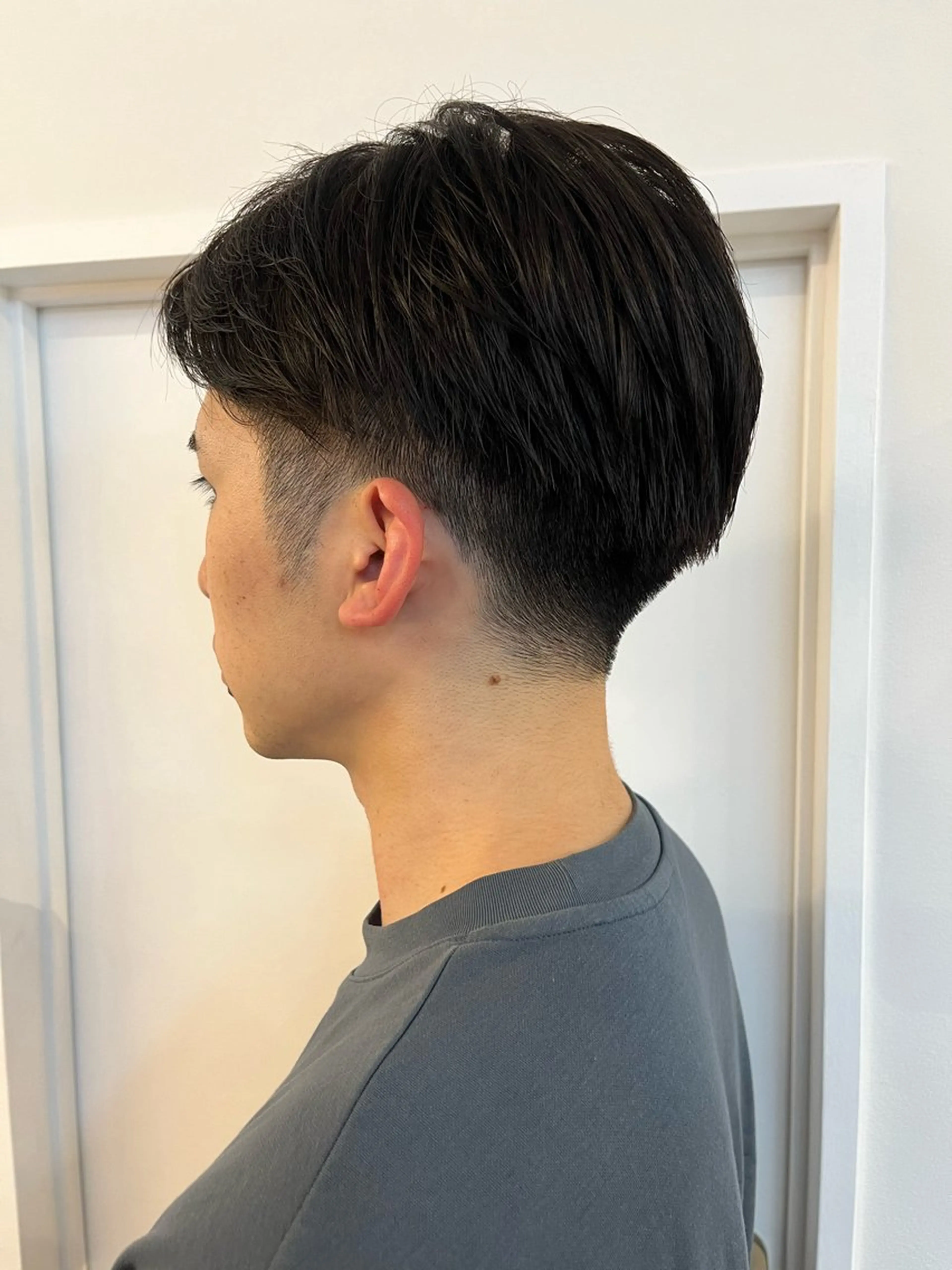 メンズ 刈り上げ レイヤーカット/韓国 ヘア/ honokaのヘアスタイル