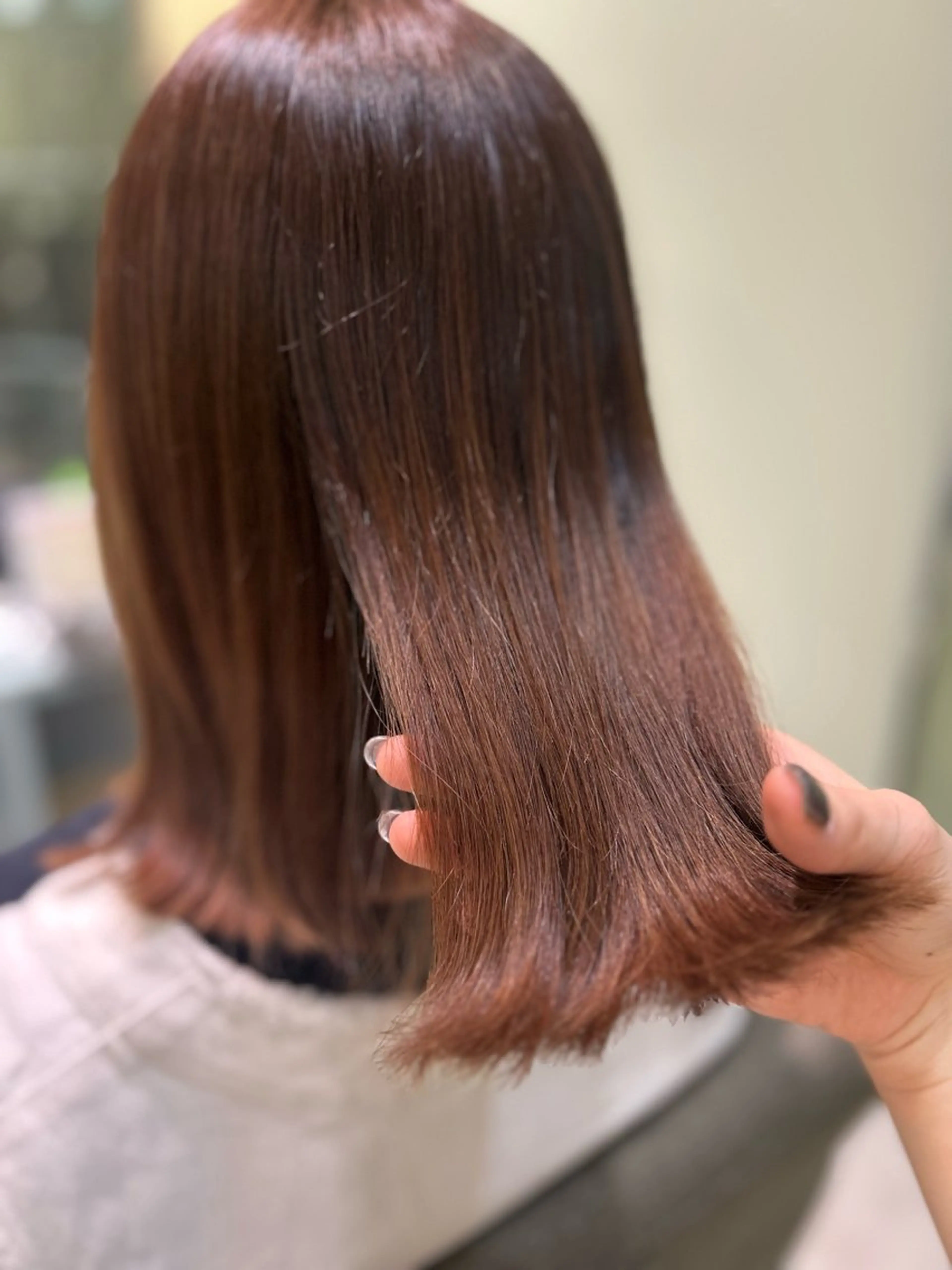 カラー 一條 乃亜のヘアスタイル