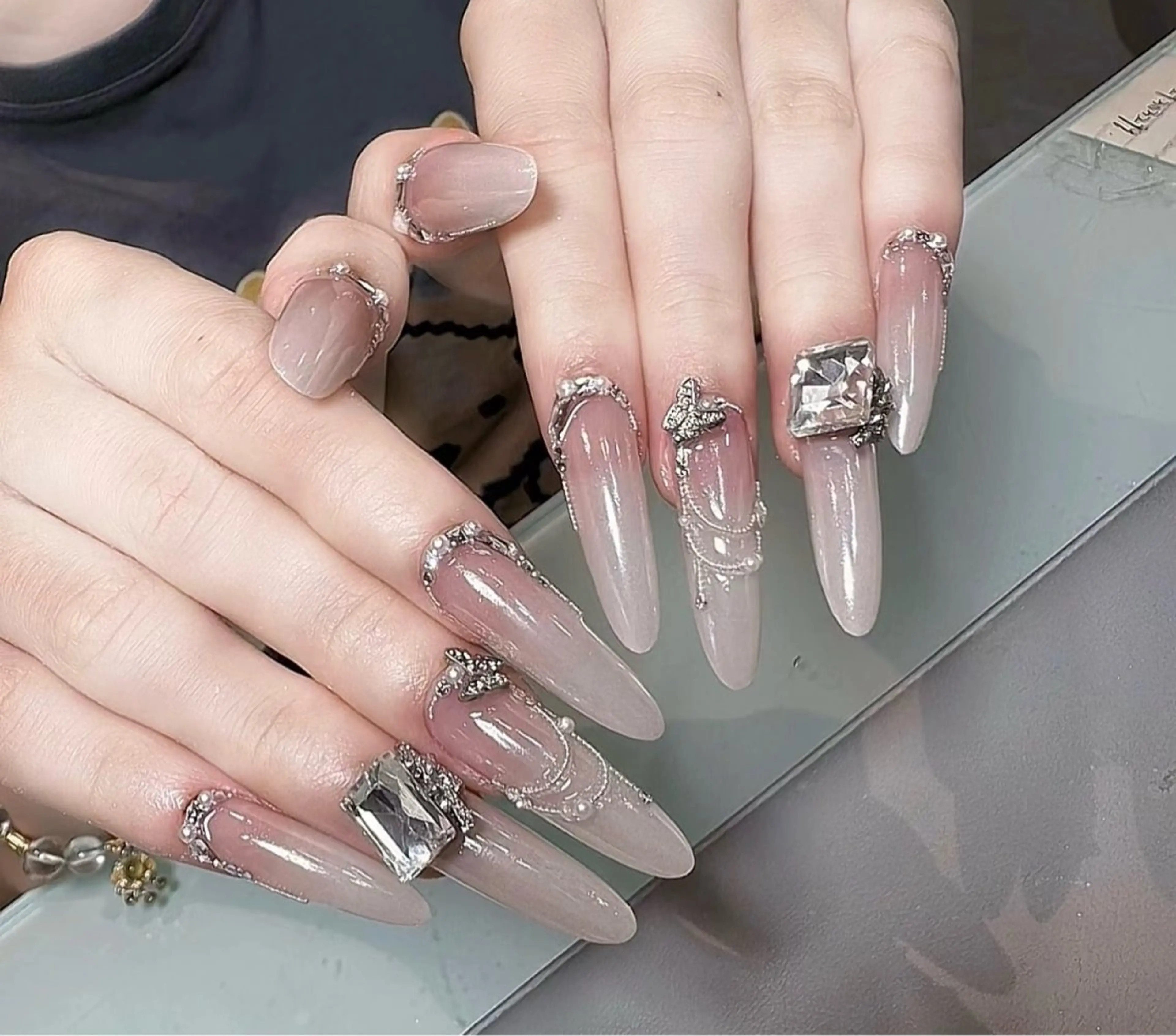 ネイル ハンドネイル D-BEAUTY Nailsalonのネイルデザイン