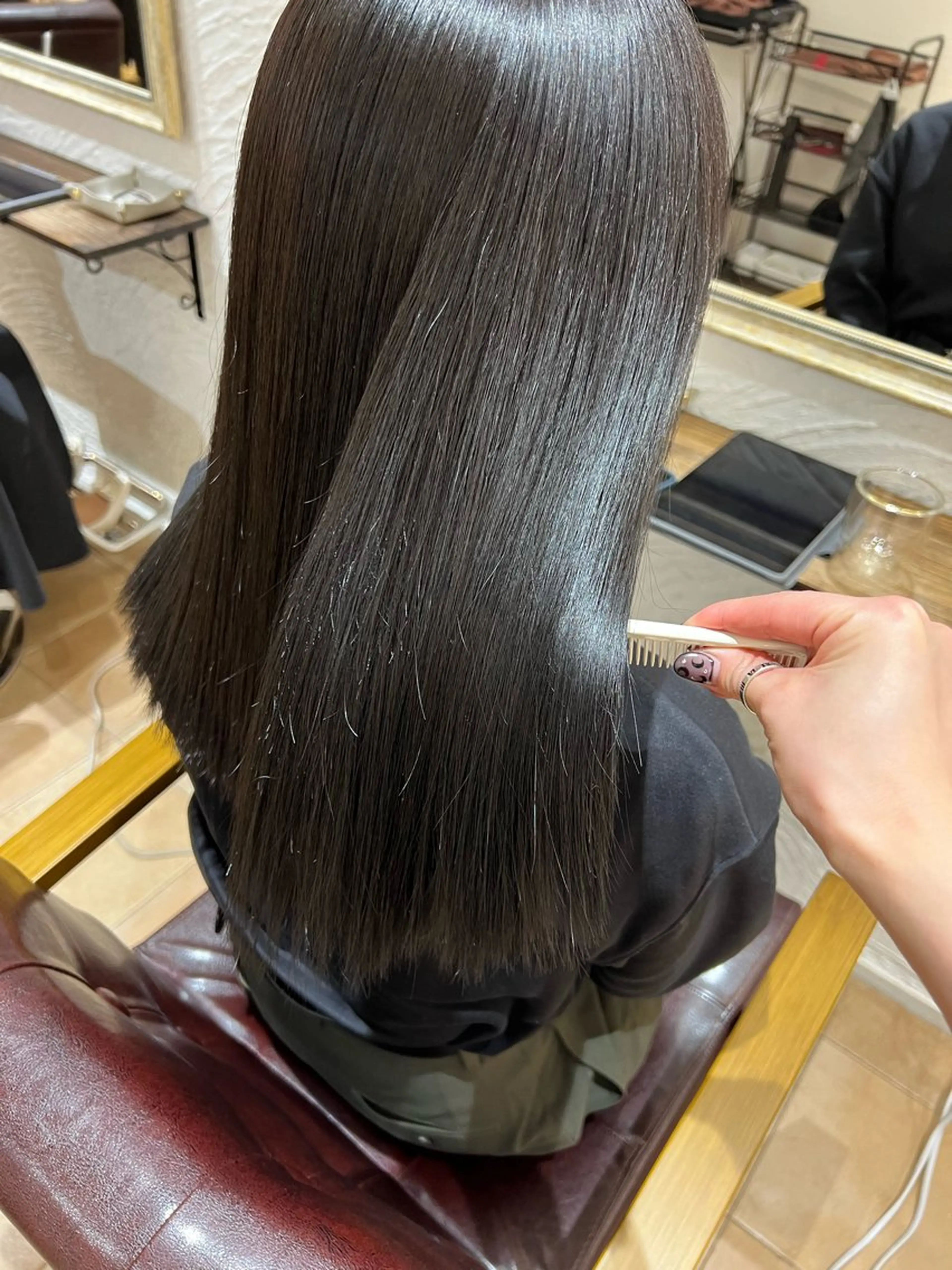 セミロング カラー 🥀韓国ヘア🥀 宮津真菜のヘアスタイル