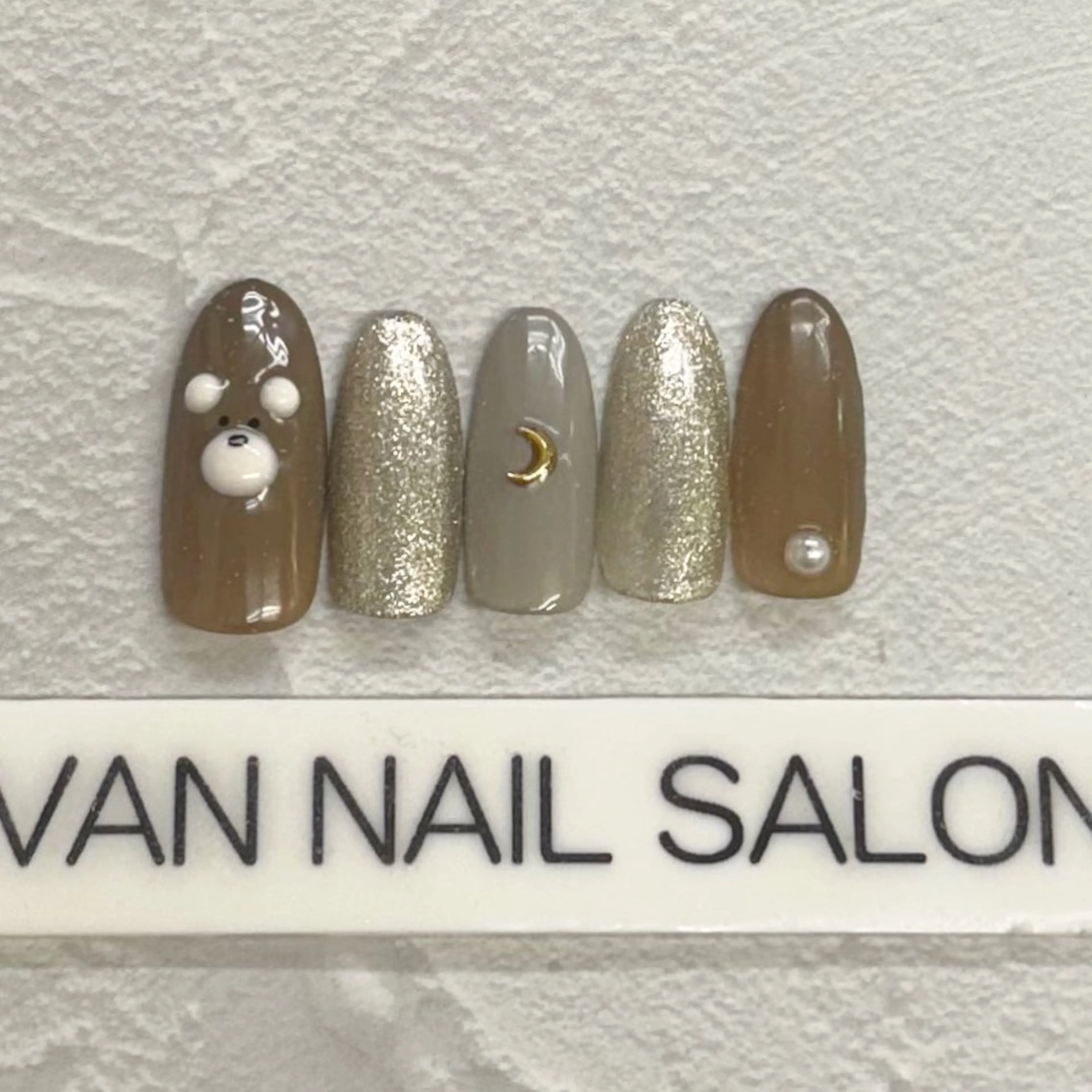 ネイル Van Nail Salonのネイルデザイン