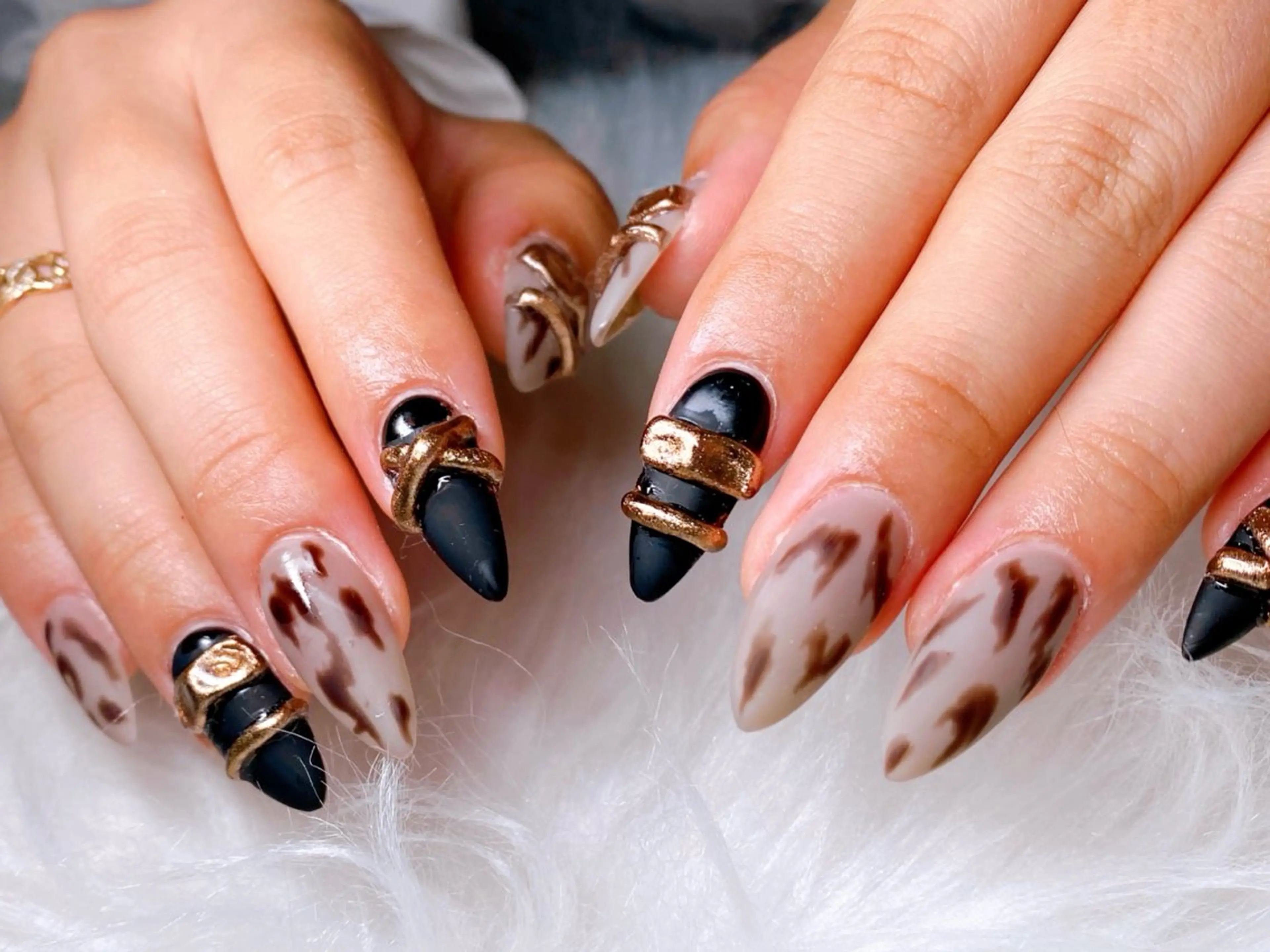 ネイル ハンドネイル 【トロワ ラパン】 Mayaのネイルデザイン