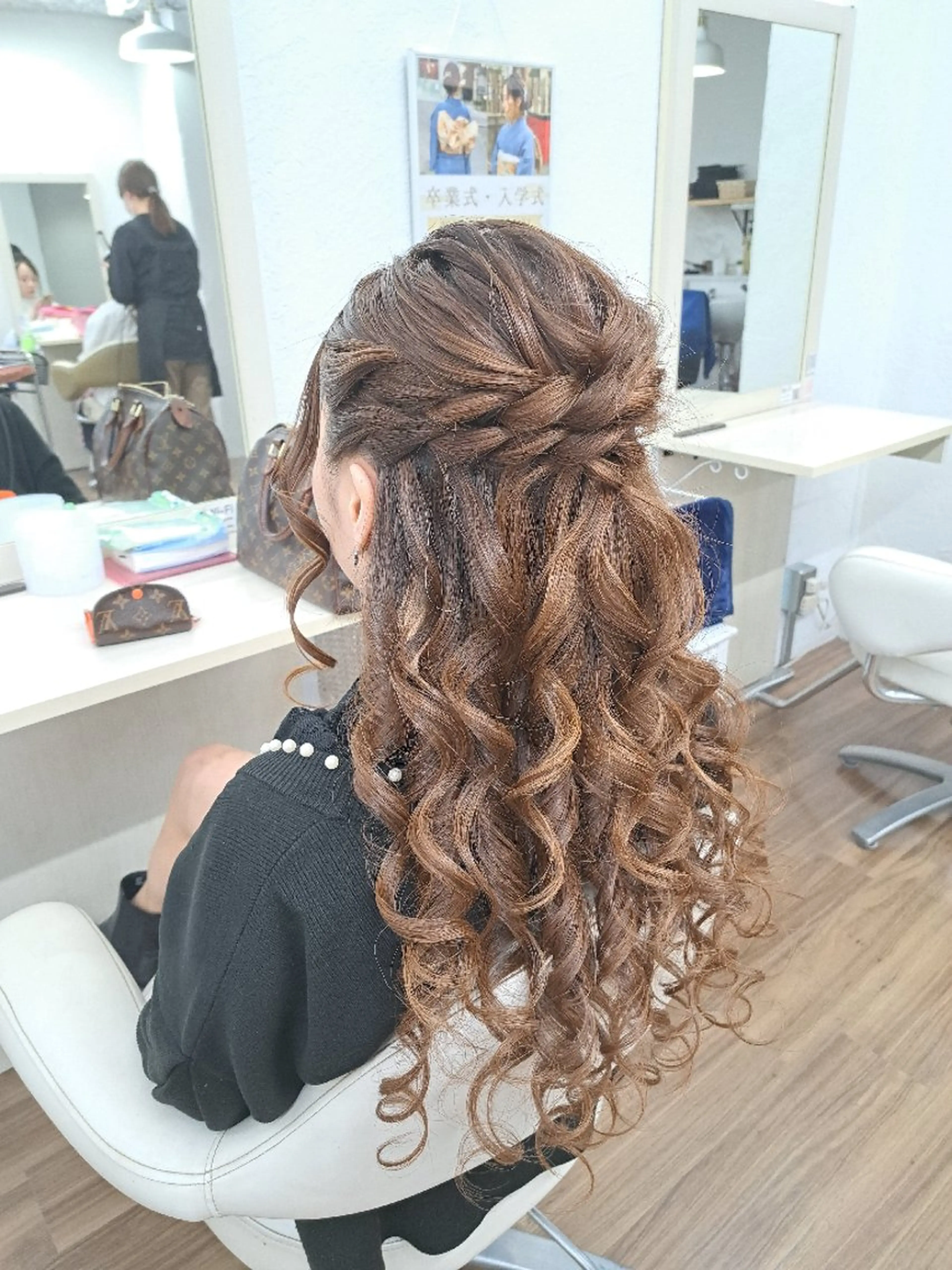 ヘアアレンジ ロング ハーフアップ ヘアセット GLOSS❤︎ Harunaのヘアスタイル