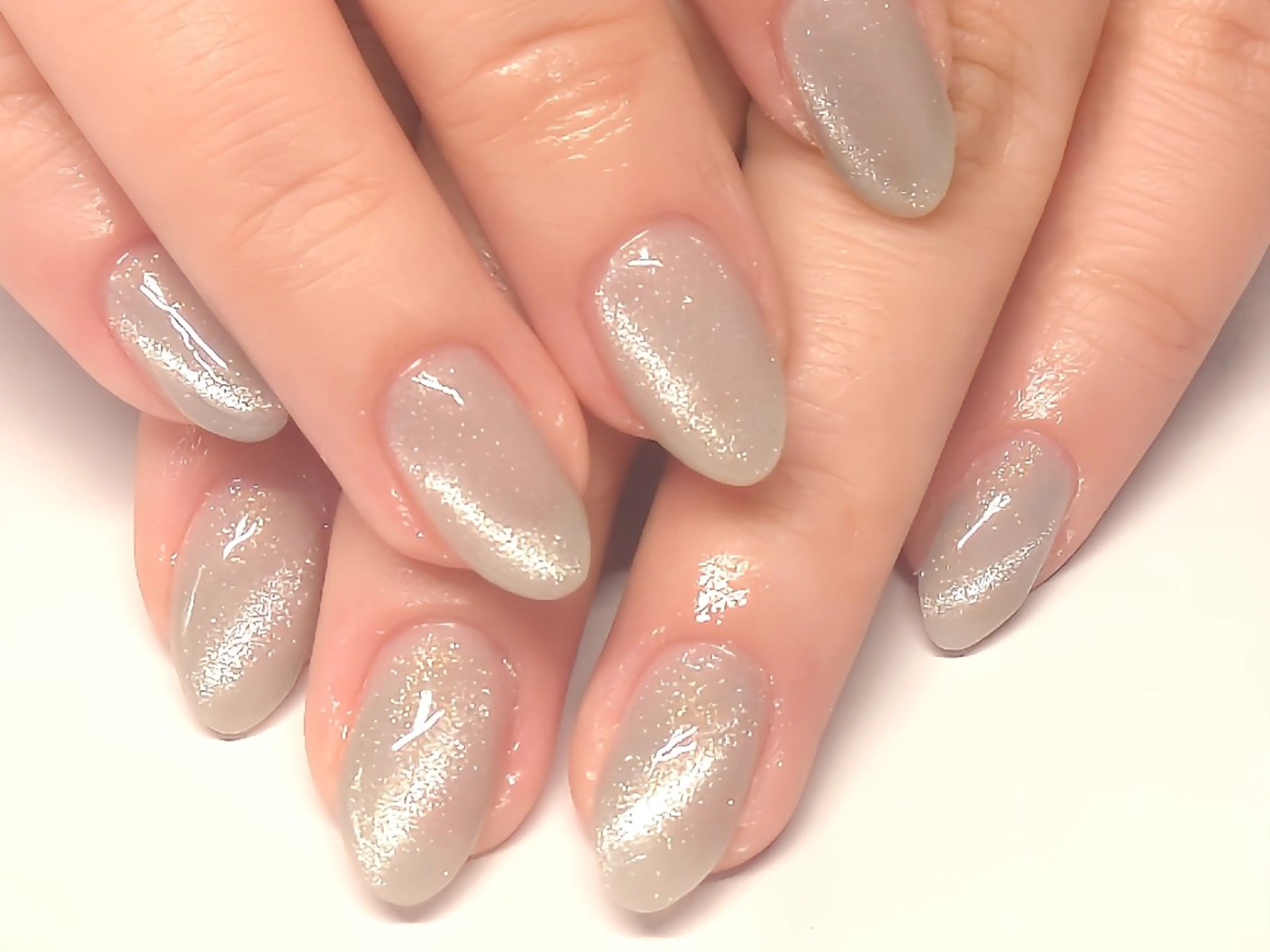 ミディアム AQUA nailのネイルデザイン