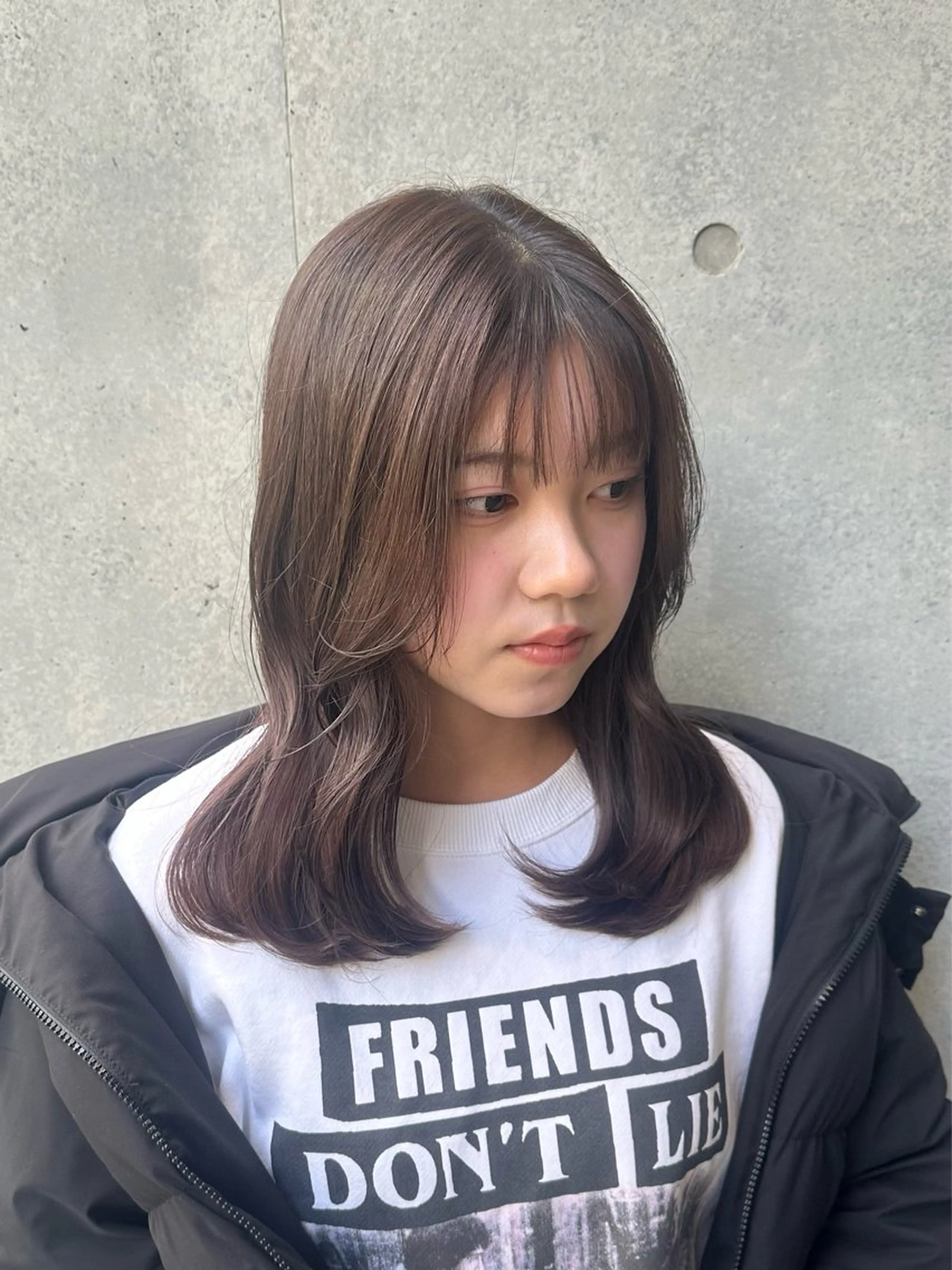 ミディアム カラー 韓国レイヤー kira🌛のヘアスタイル