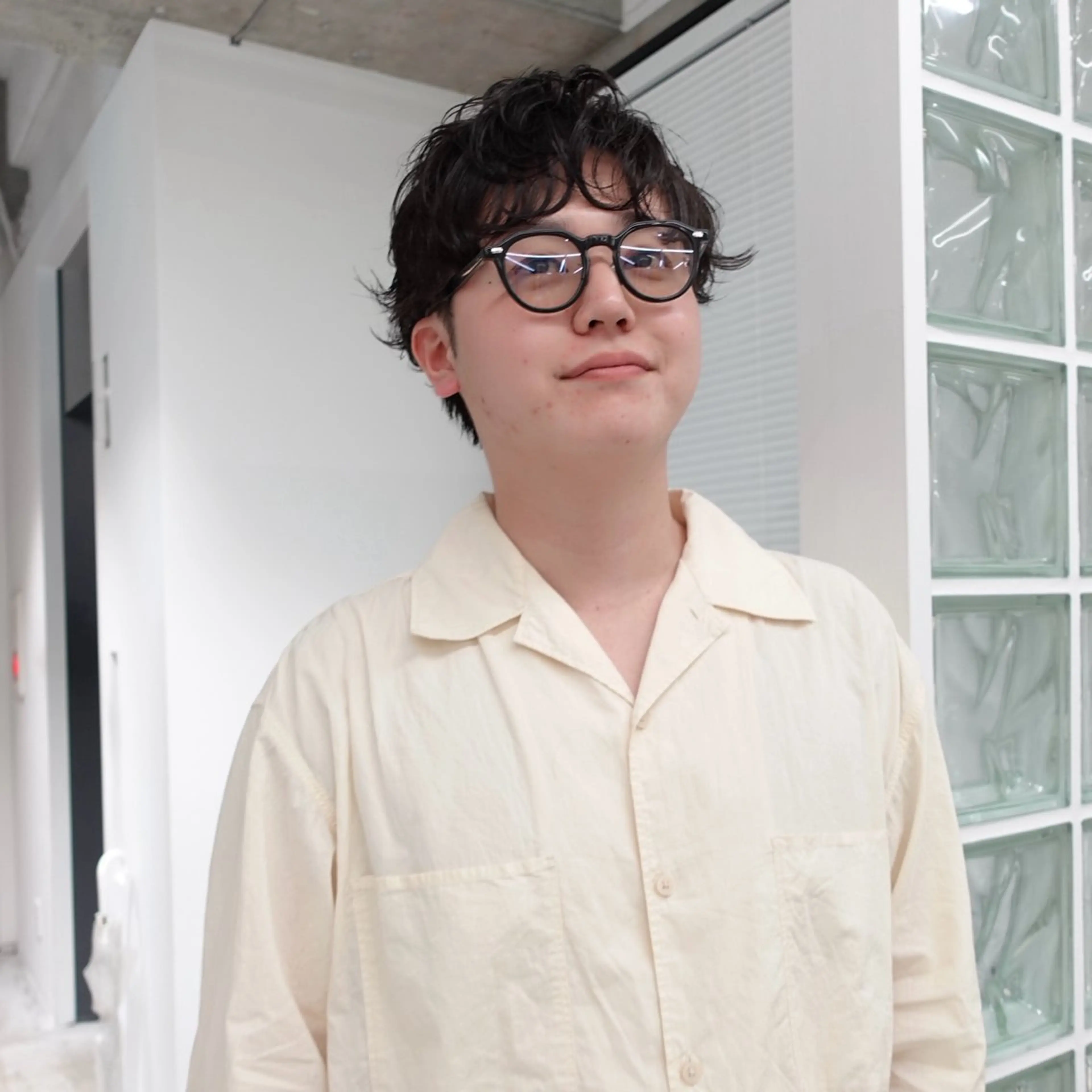 ショート パーマ ヘアアレンジ メンズ マッシュ メンズパーマ カット パーマ 🌐サトウ リョウ🌐のヘアスタイル