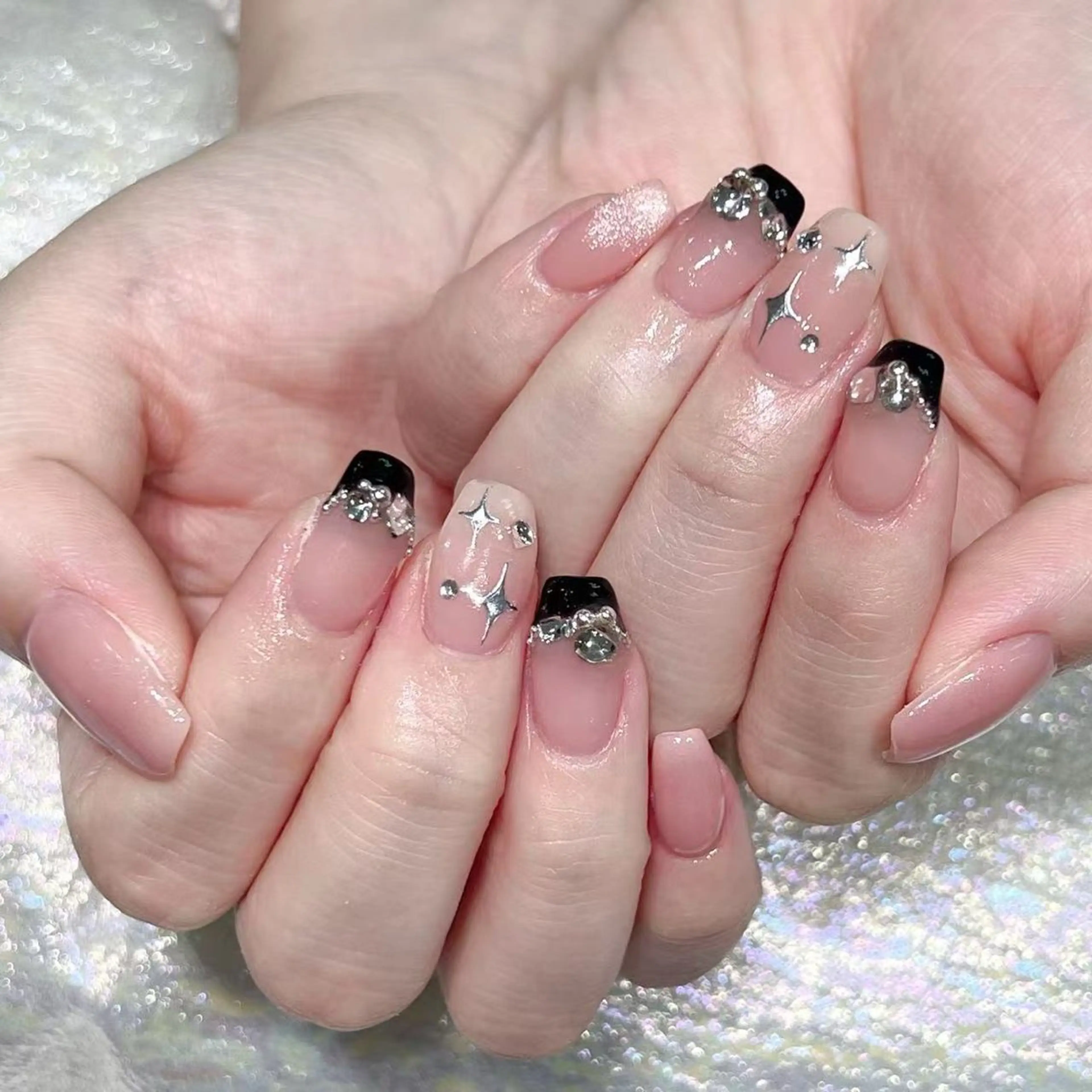 ネイル ハンドネイル Queens マオのネイルデザイン