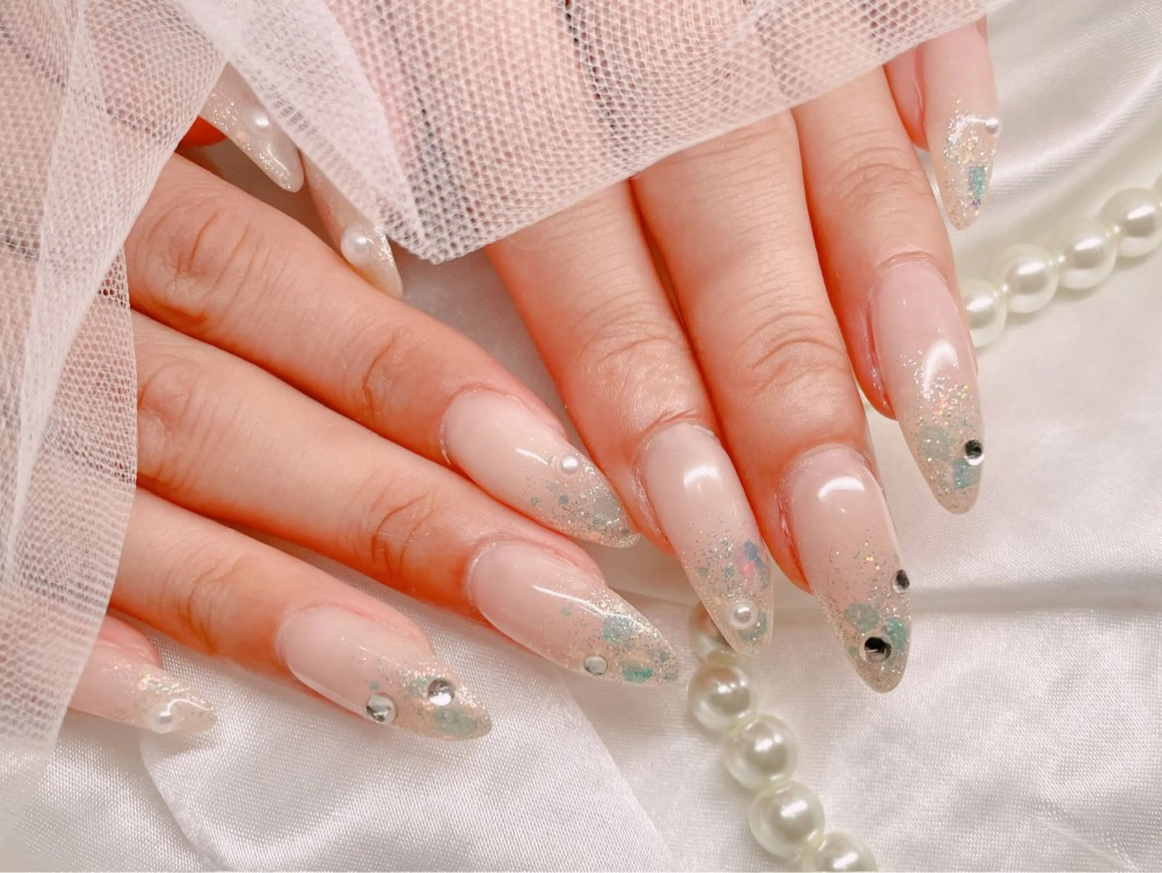 ネイル キラキラネイル ラメ(グリッター) ロングネイル ワンホンネイル ハンドネイル ゆりか ジョアアンジェ福島のネイルデザイン