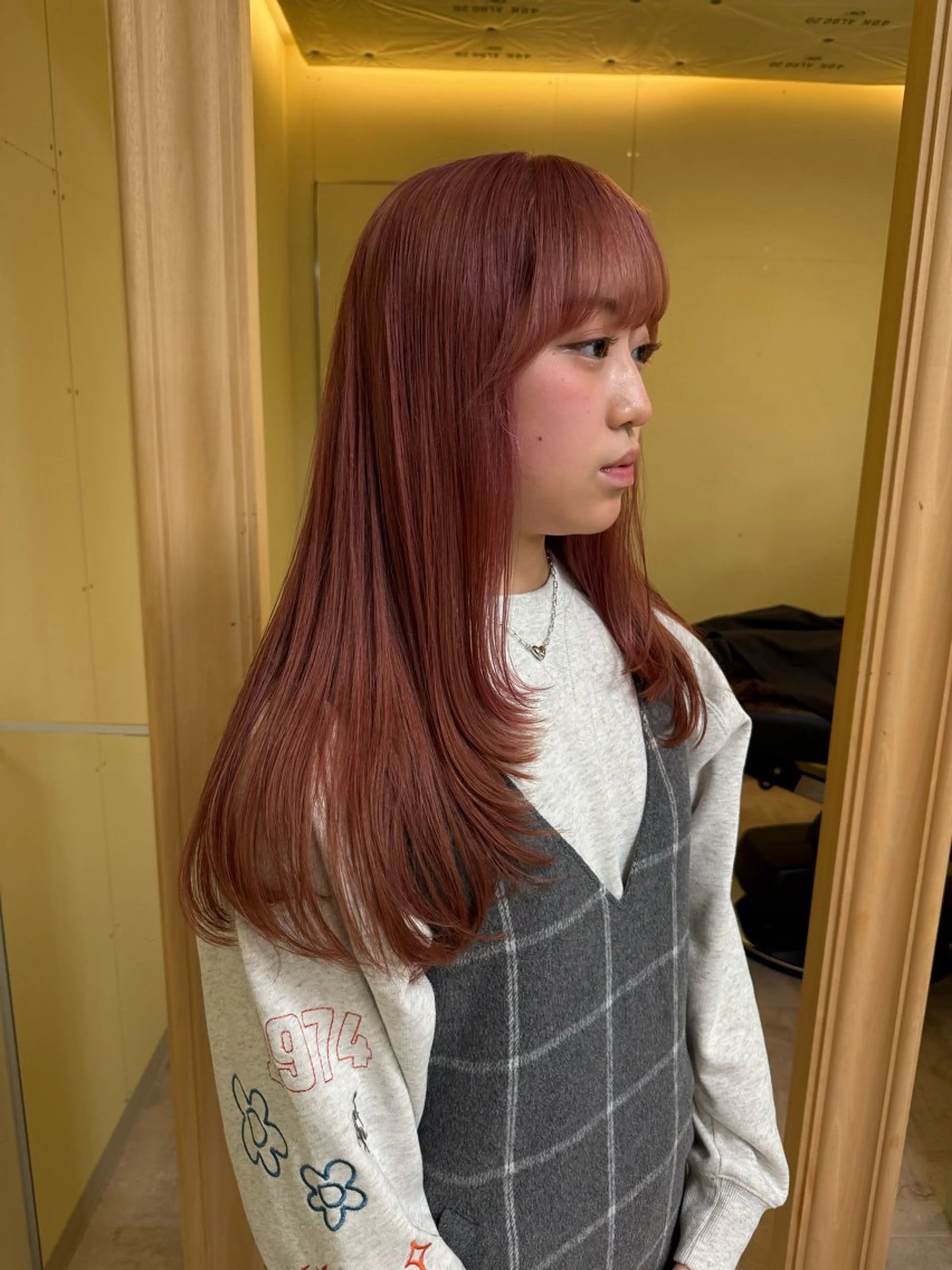 ロング カラー カット ヘアカラー トリートメント 伶風/ボブ/ ハッシュカットのヘアスタイル