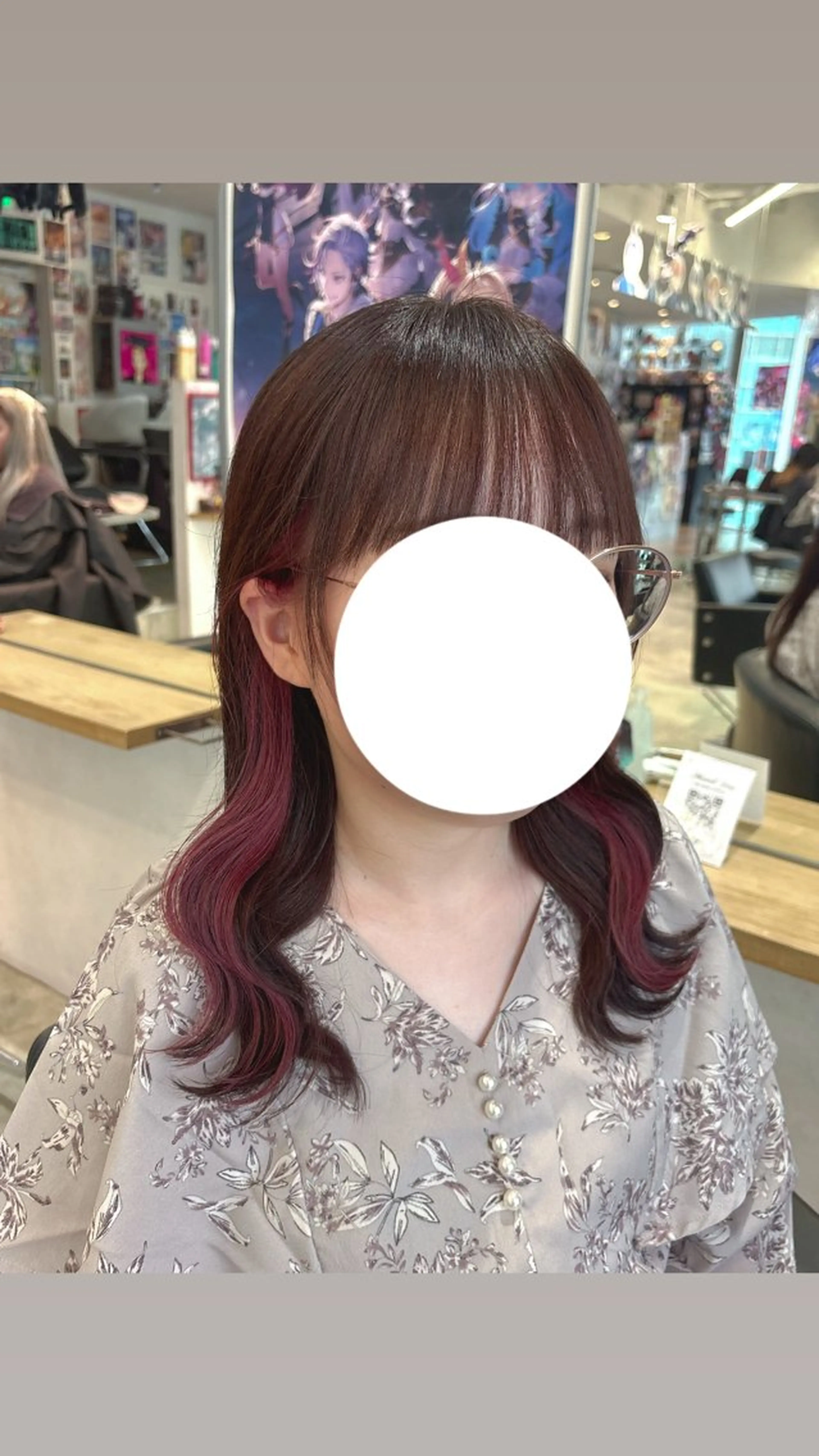 ミディアム カラー ブリーチ カシス イヤリングカラー ピンクカラー ローズカラー 推しカラー/ ミクのヘアスタイル