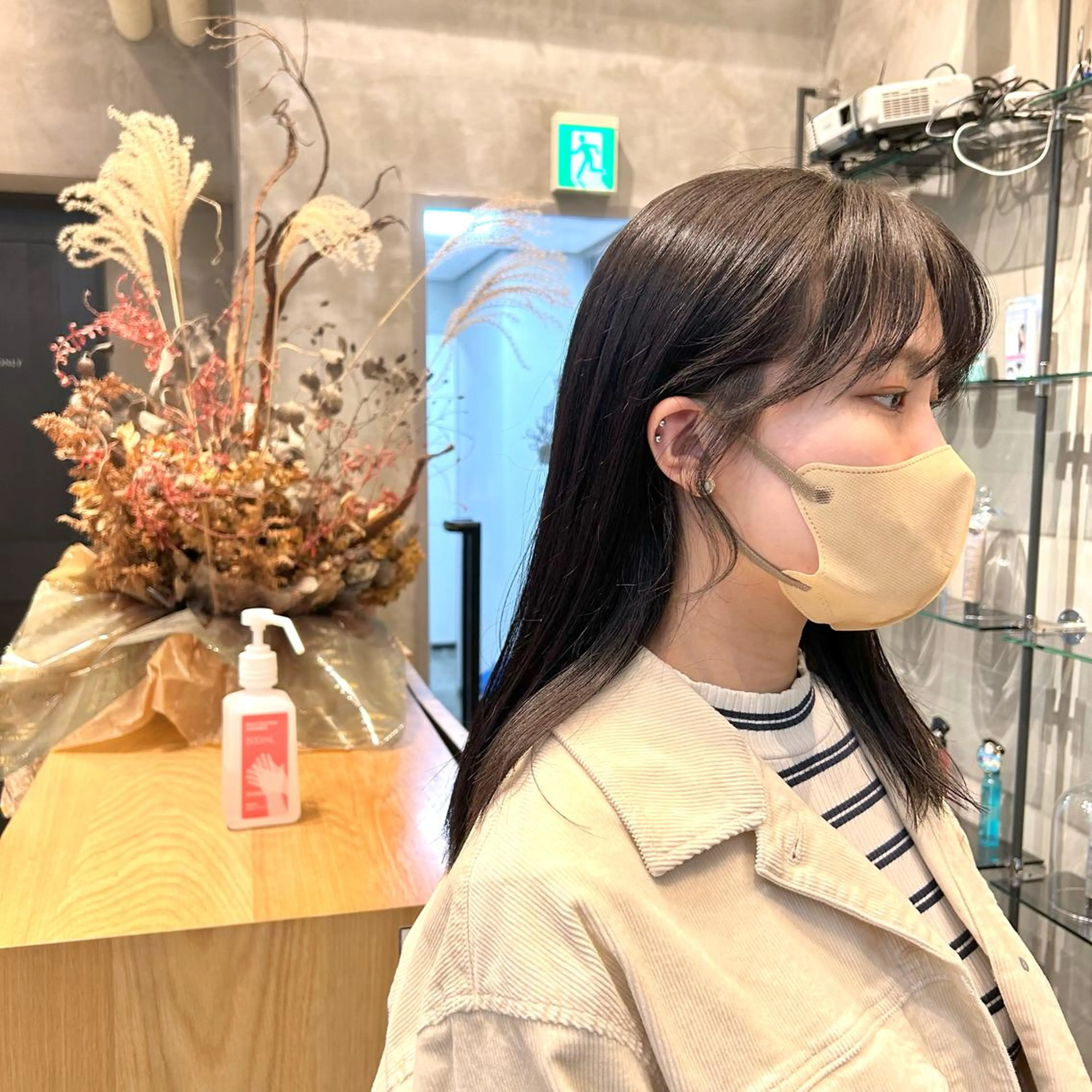 セミロング 似合わせレイヤー・ボ ブ タナカ レイヤのヘアスタイル