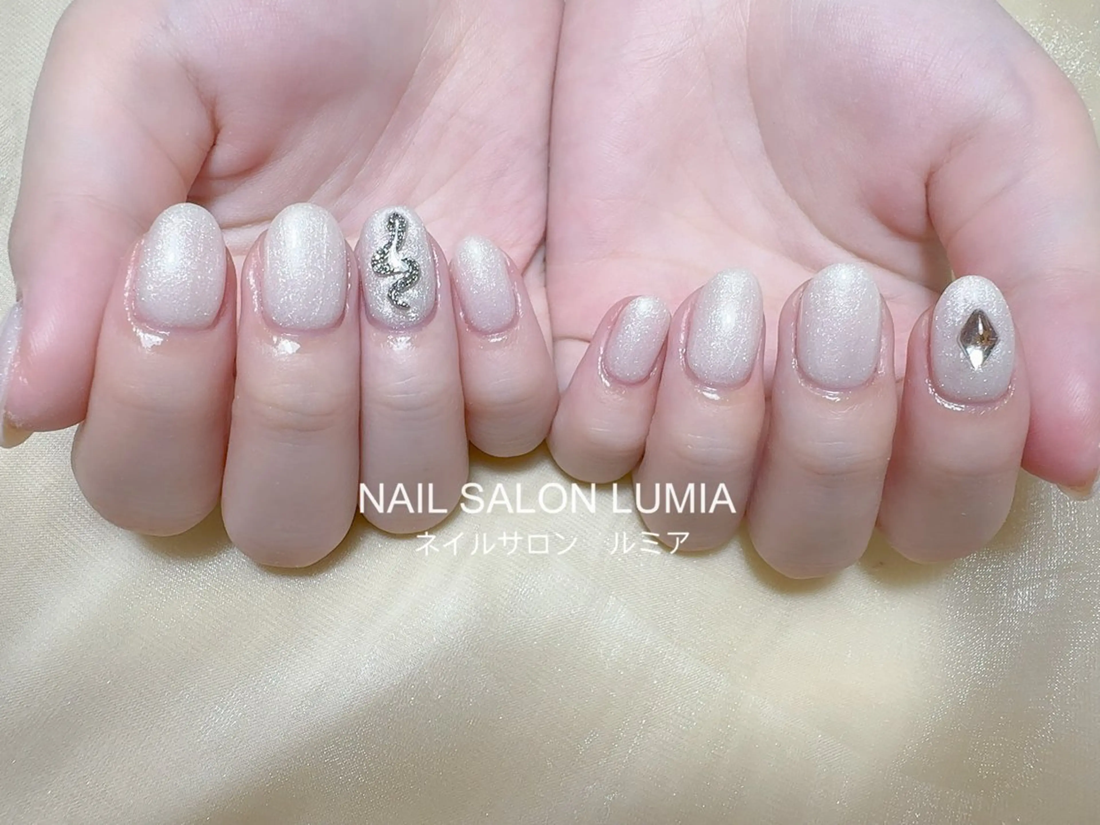 ネイル ハンドネイル ネイルサロン ルミア Lumia 店長のネイルデザイン