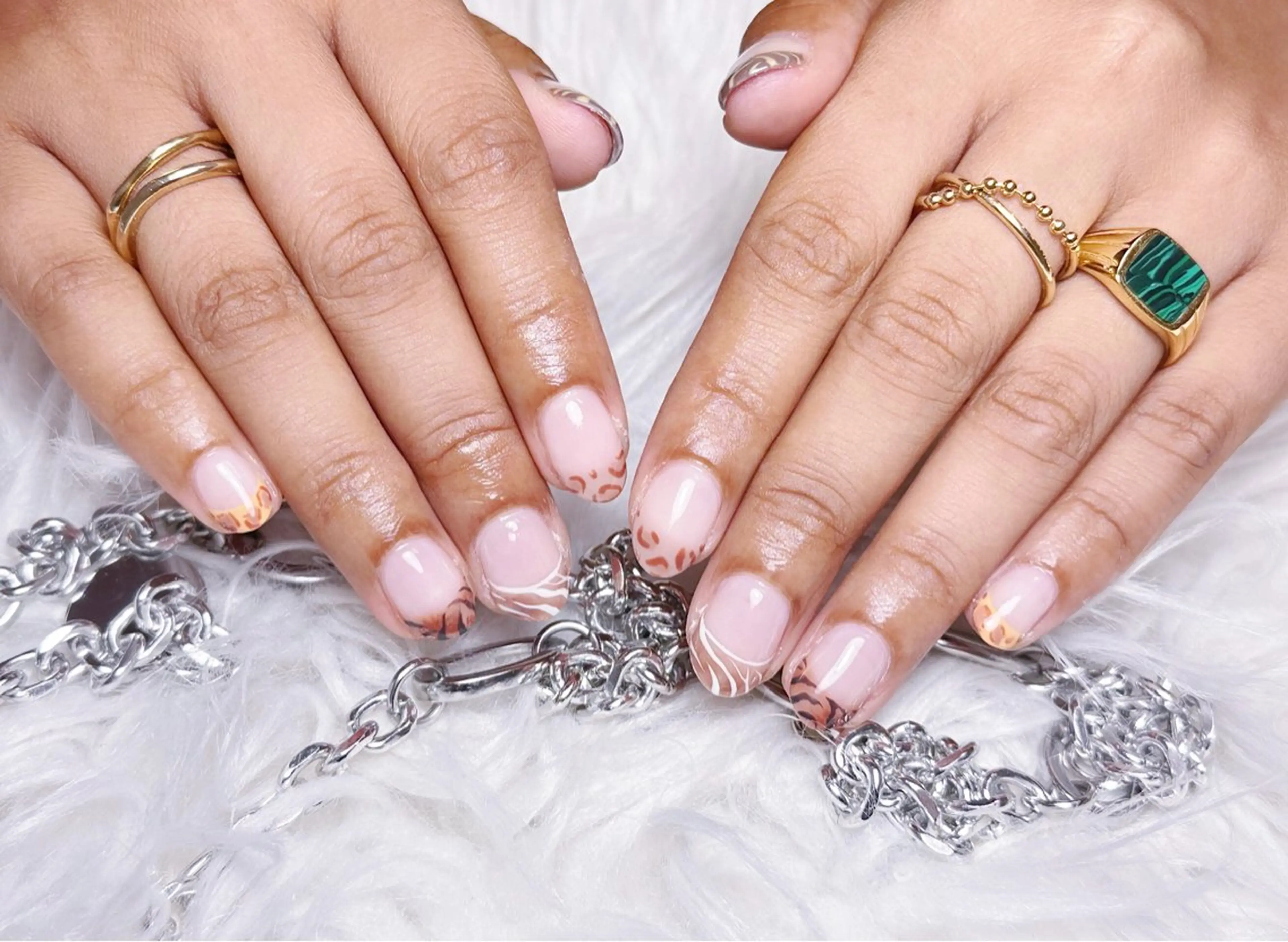 ネイル ☁️Minmin Tsuki💙🩵のネイルデザイン