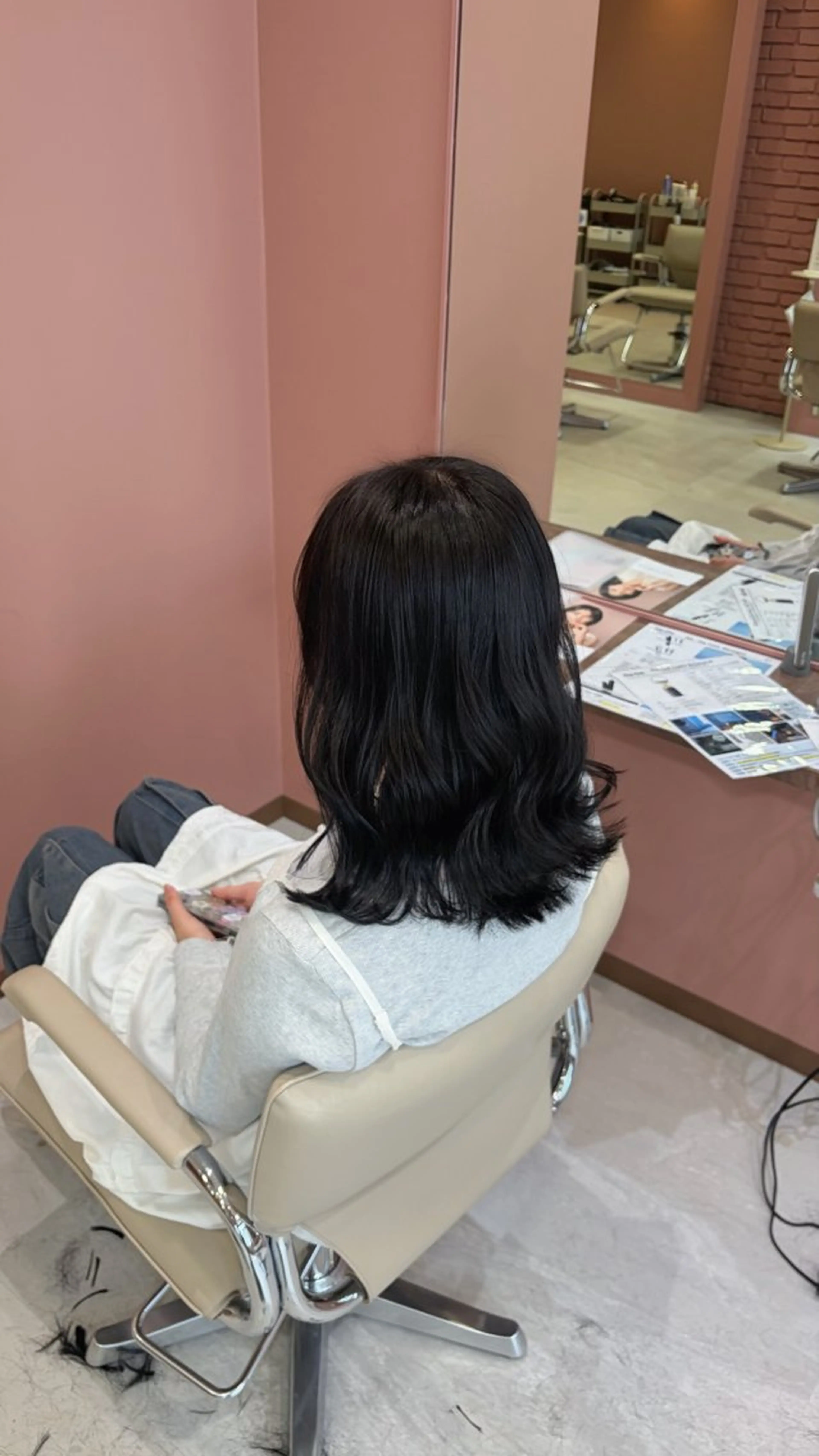 ミディアム カラー カット ヘアカラー トリートメント 聖菜/ hina /レイヤー/艶カラーのヘアスタイル