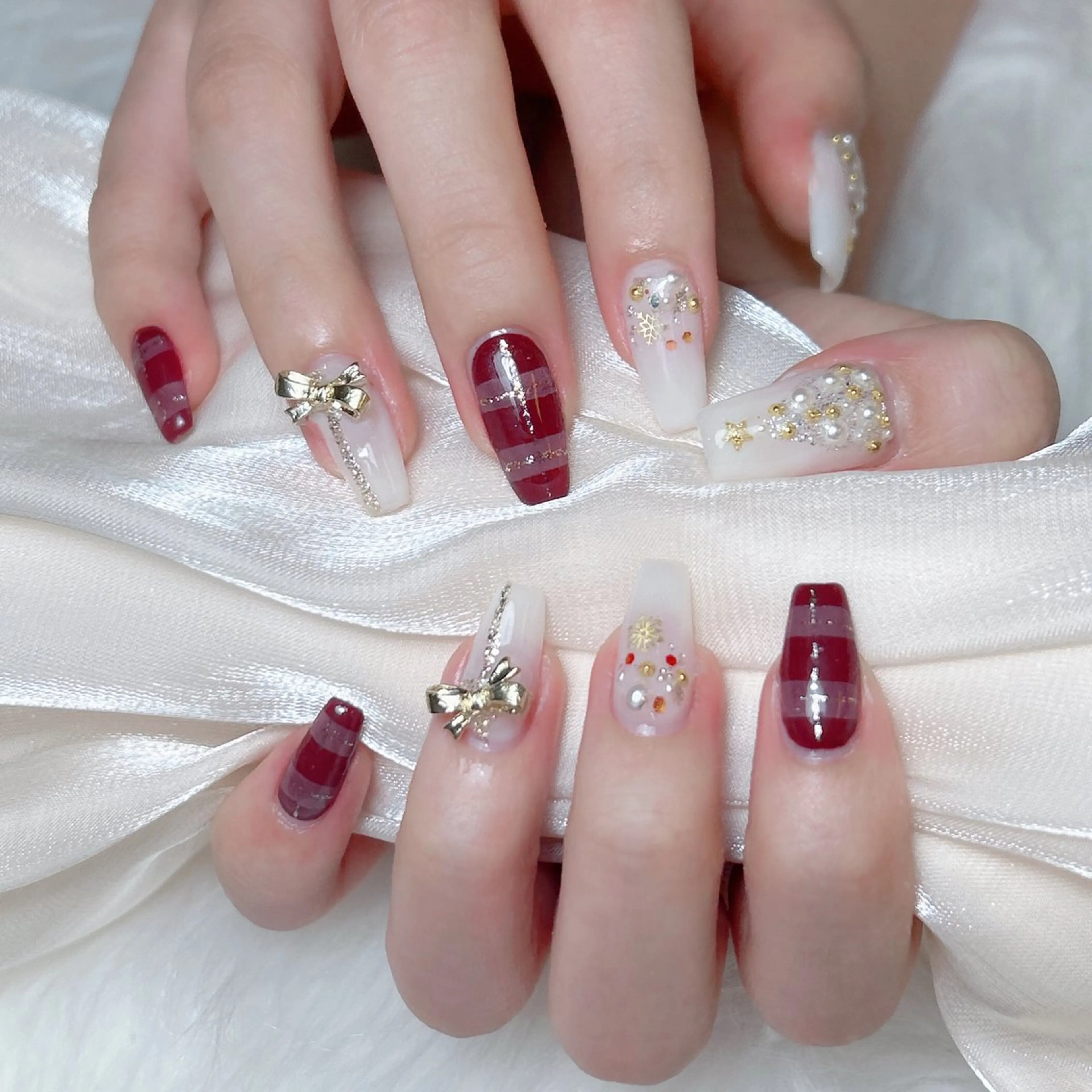 ネイル ハンドネイル M🌷nail 長さだし専門店のネイルデザイン