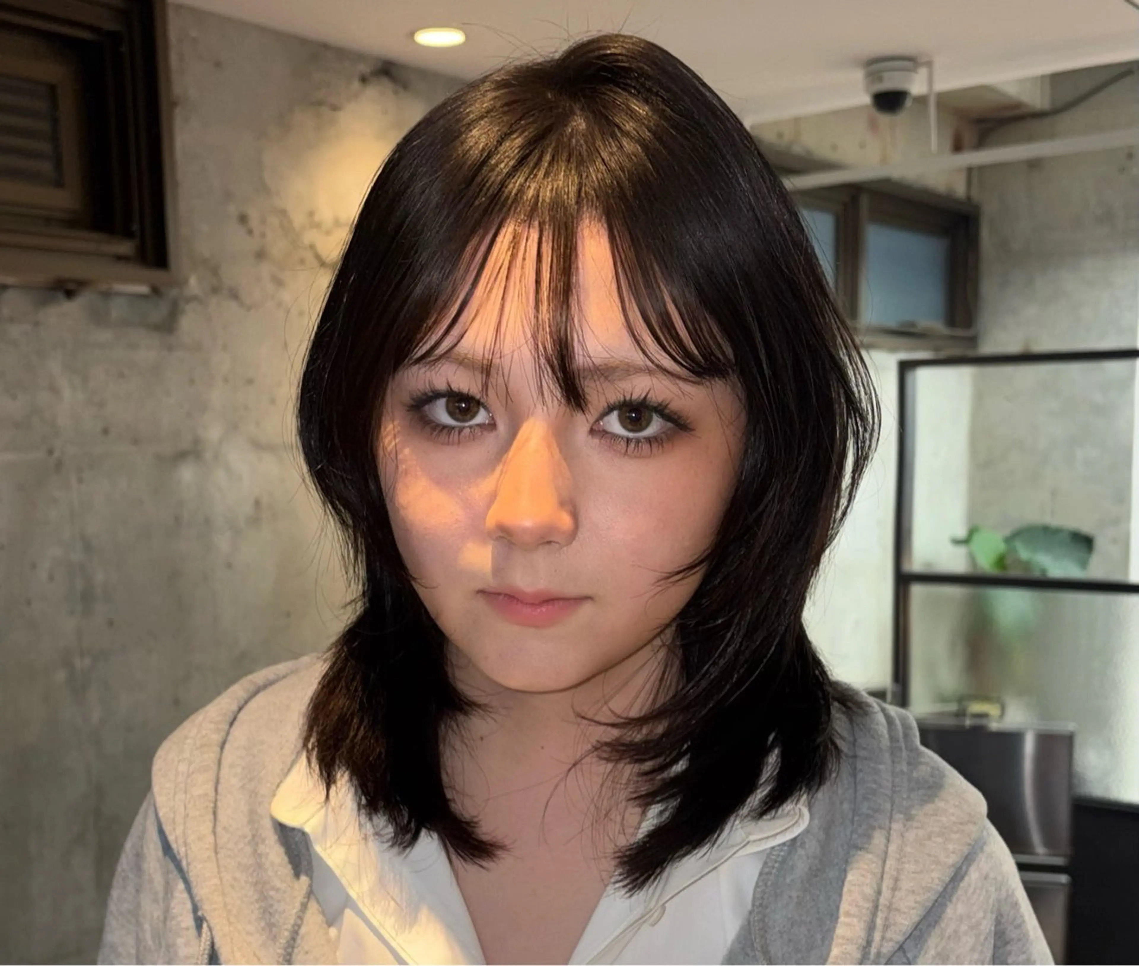 ミディアム Cocona 🦤 /ブリーチ/艶カラーのヘアスタイル