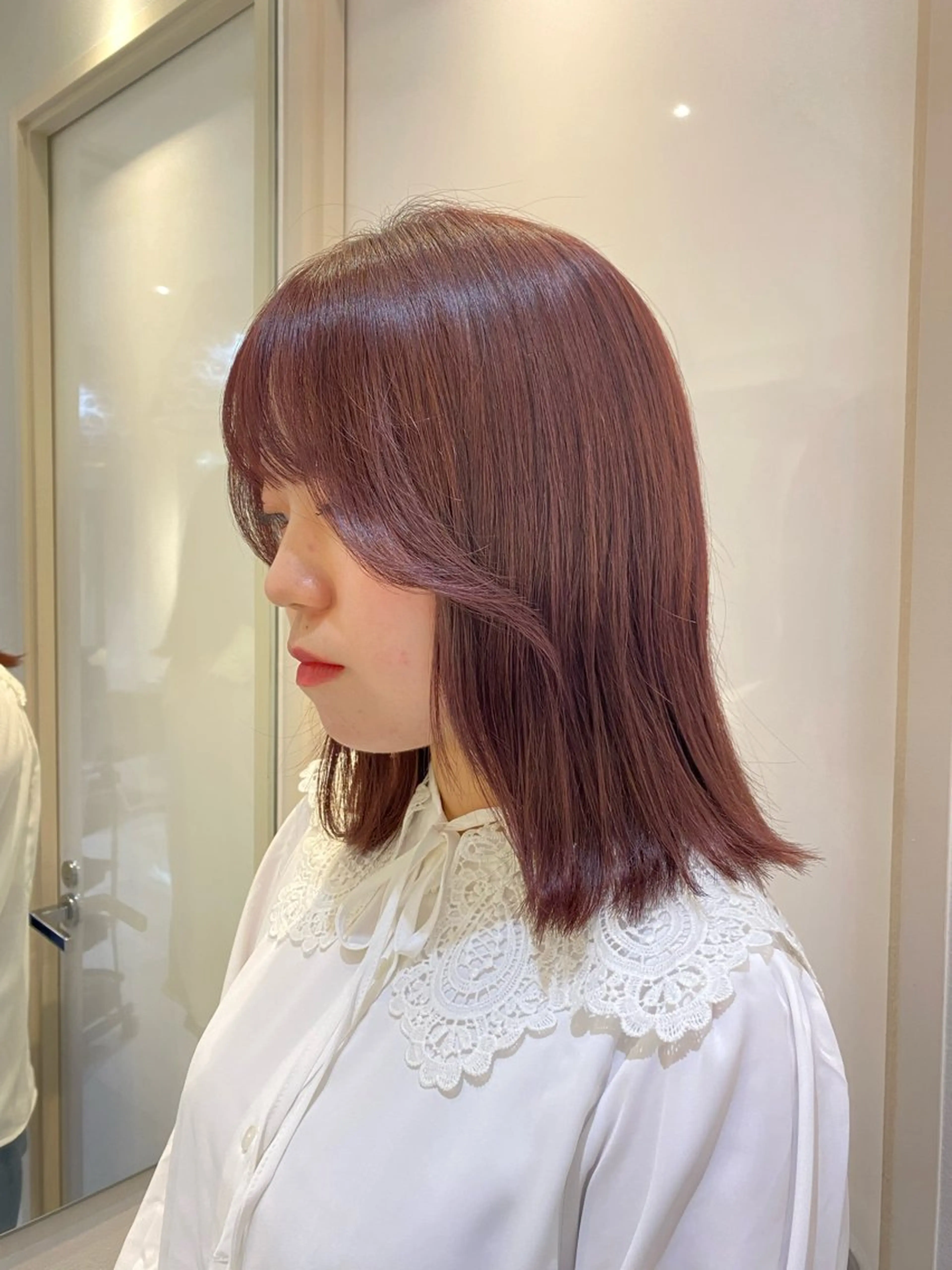 ミディアム 吉野 琴音のヘアスタイル