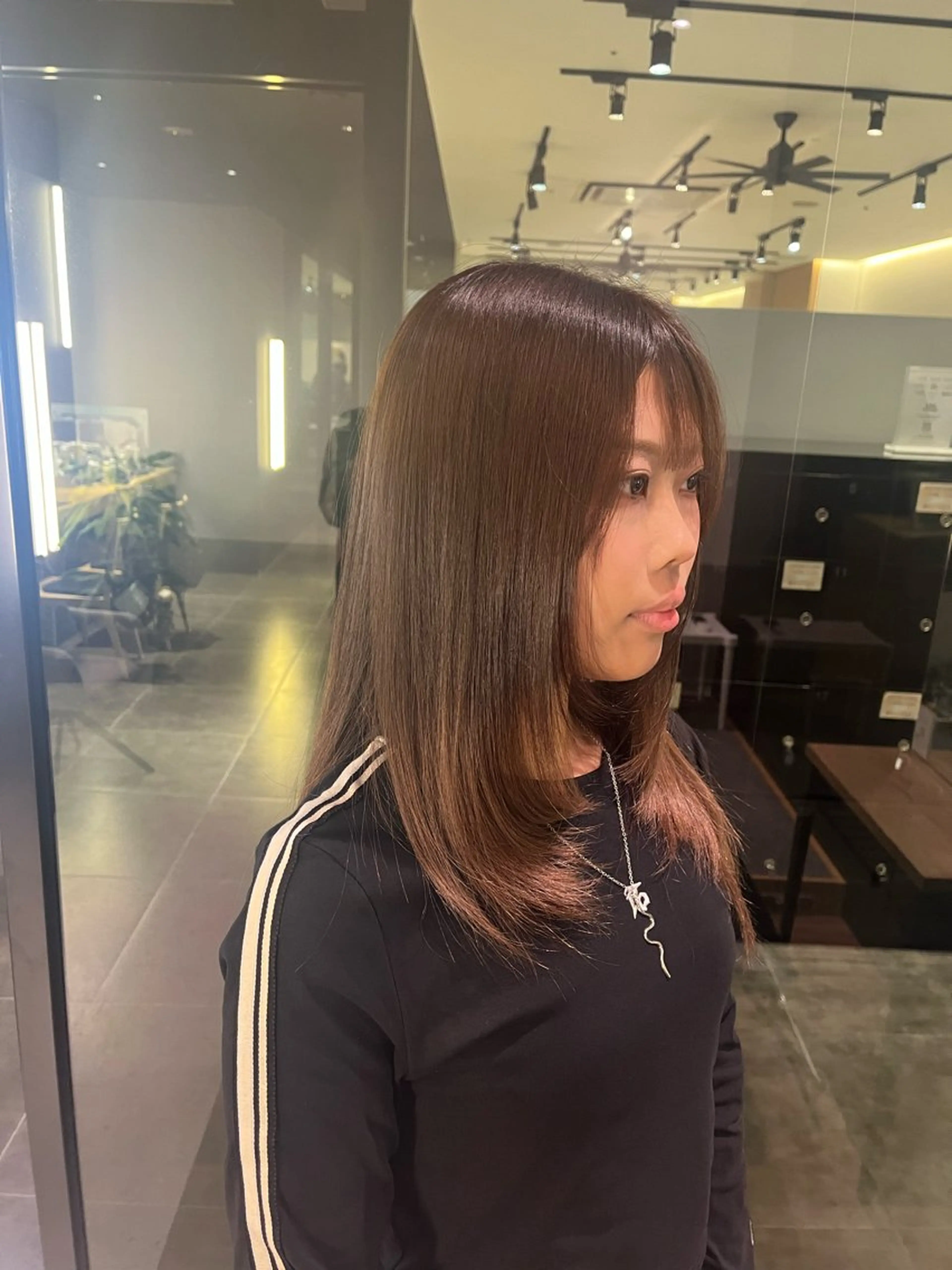 ミディアム 透明感カラー/ TSUBAKIのヘアスタイル