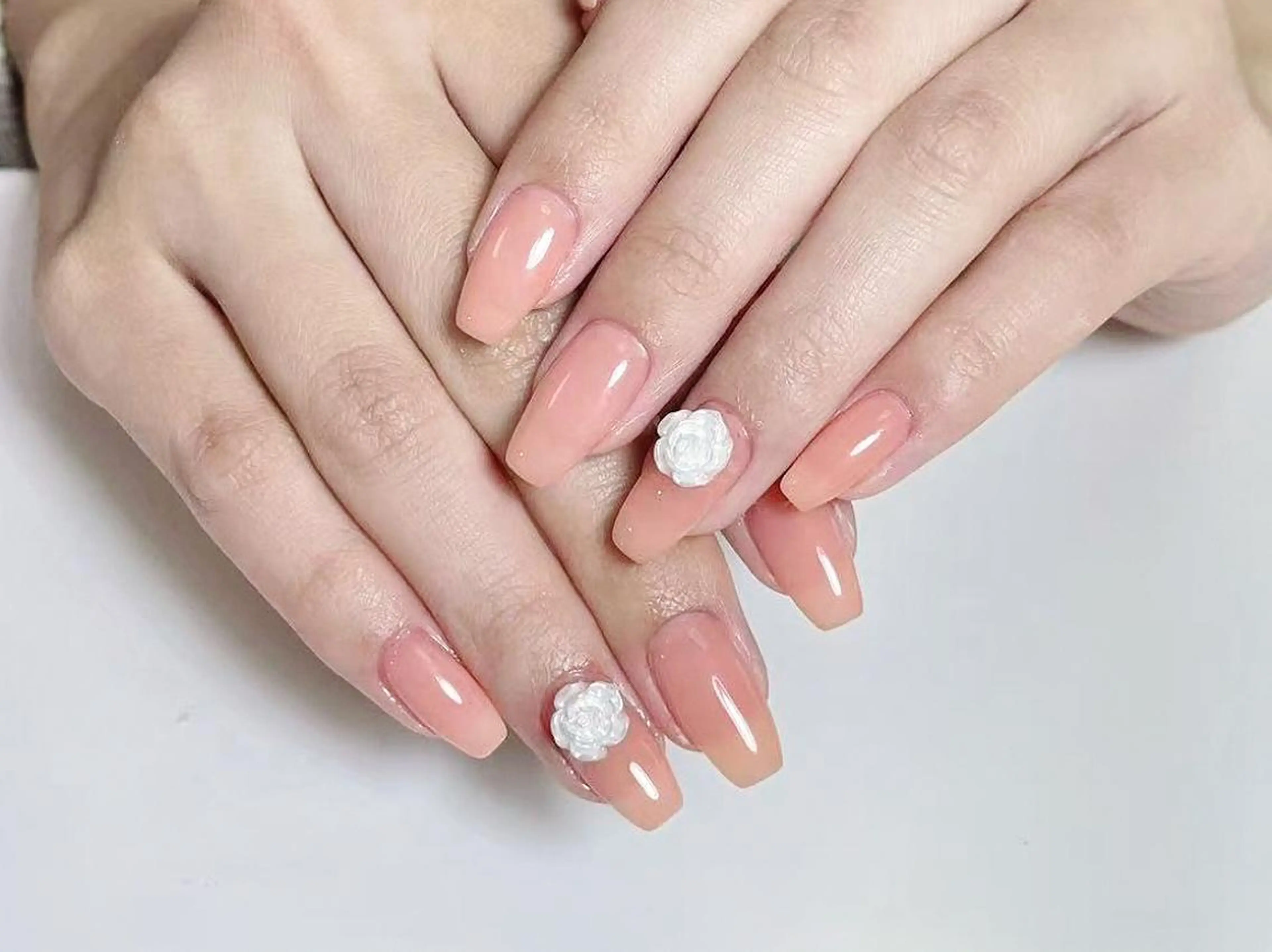 ネイル ハンドネイル 🍑 momo_nailのネイルデザイン