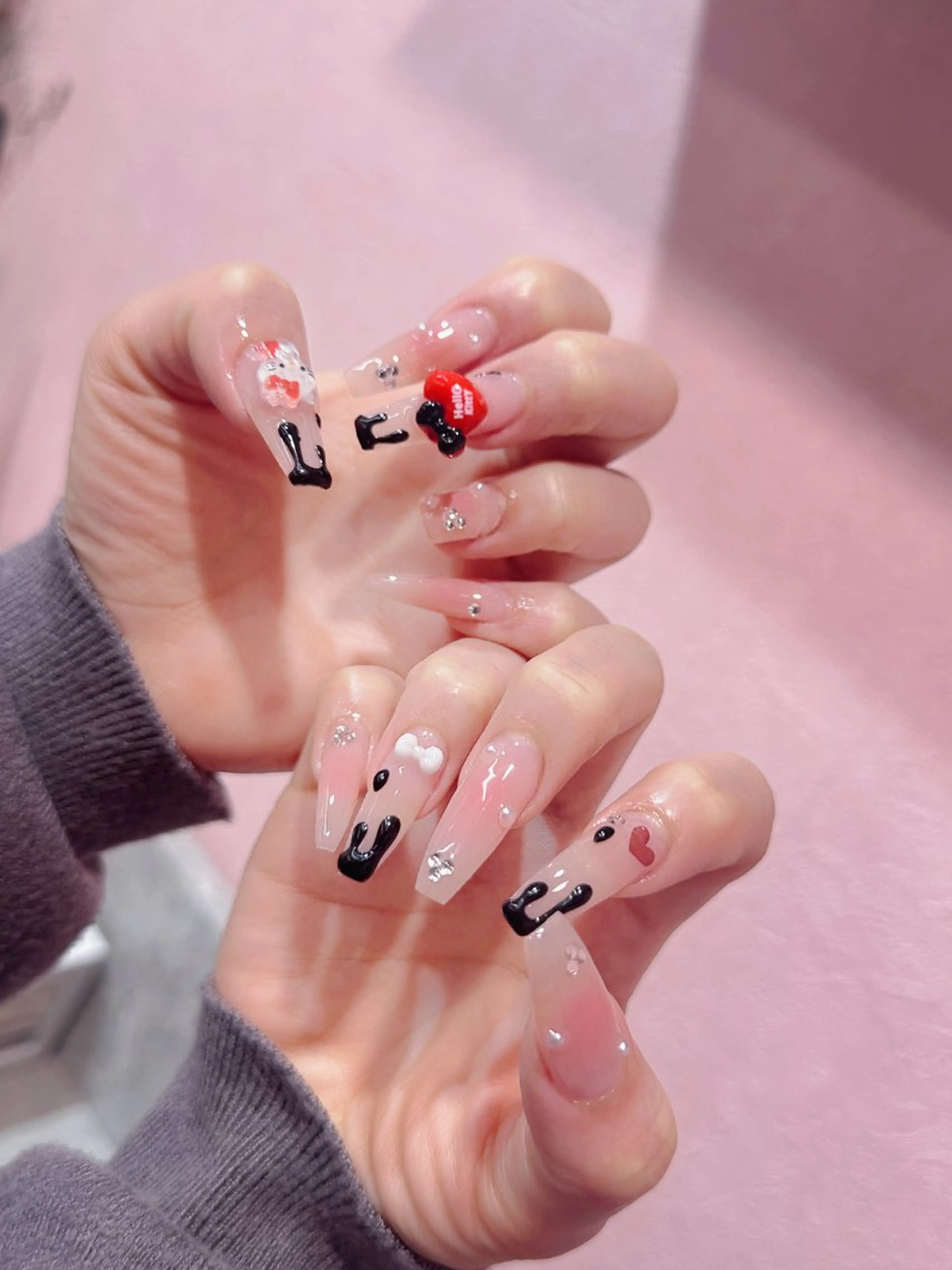 ネイル ハート 赤色 バレンタイン ハンドネイル ハンドケア DarkHoney 池袋店のネイルデザイン