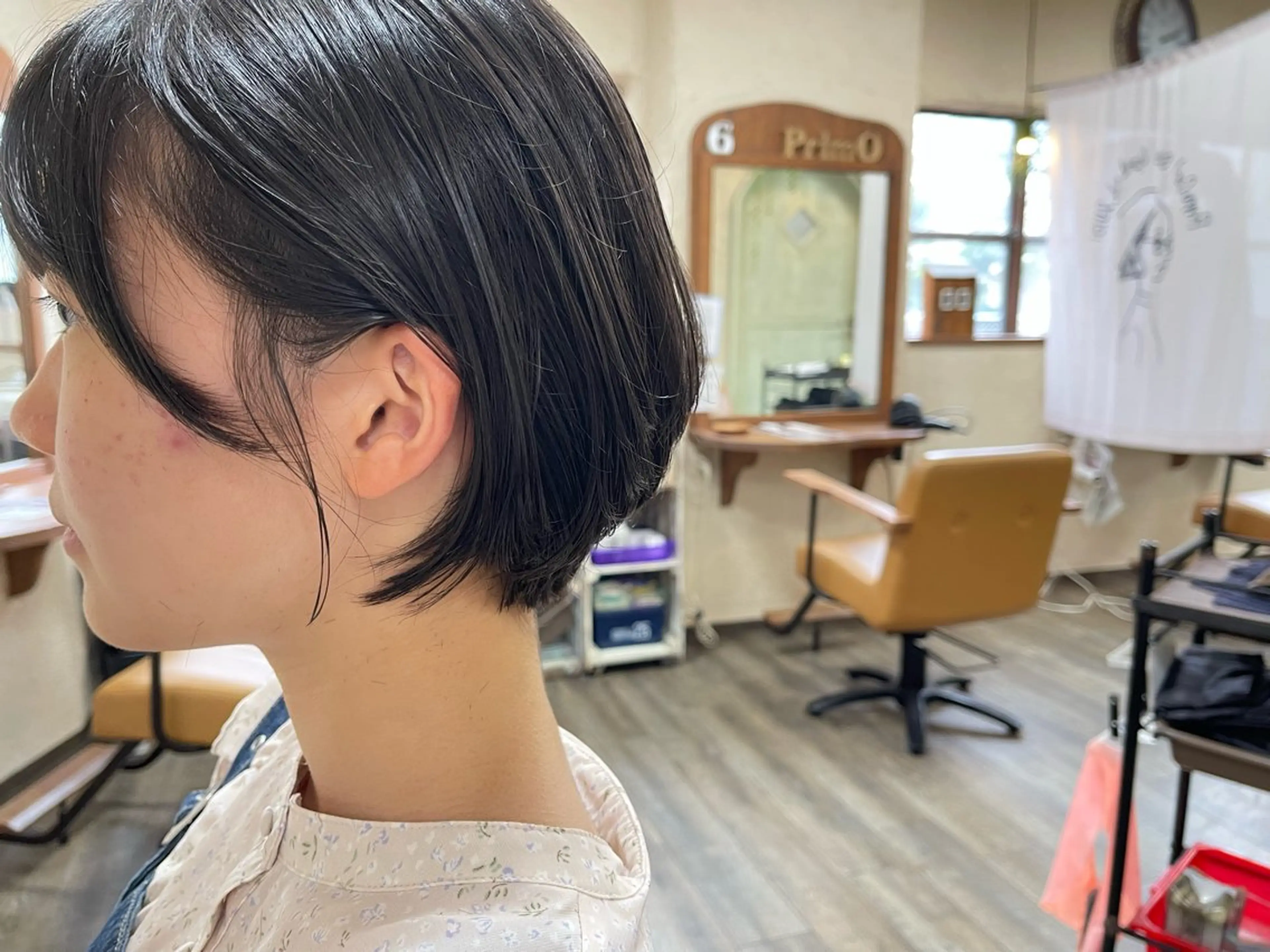ショート ショートヘア 磧本 祐里恵のヘアスタイル