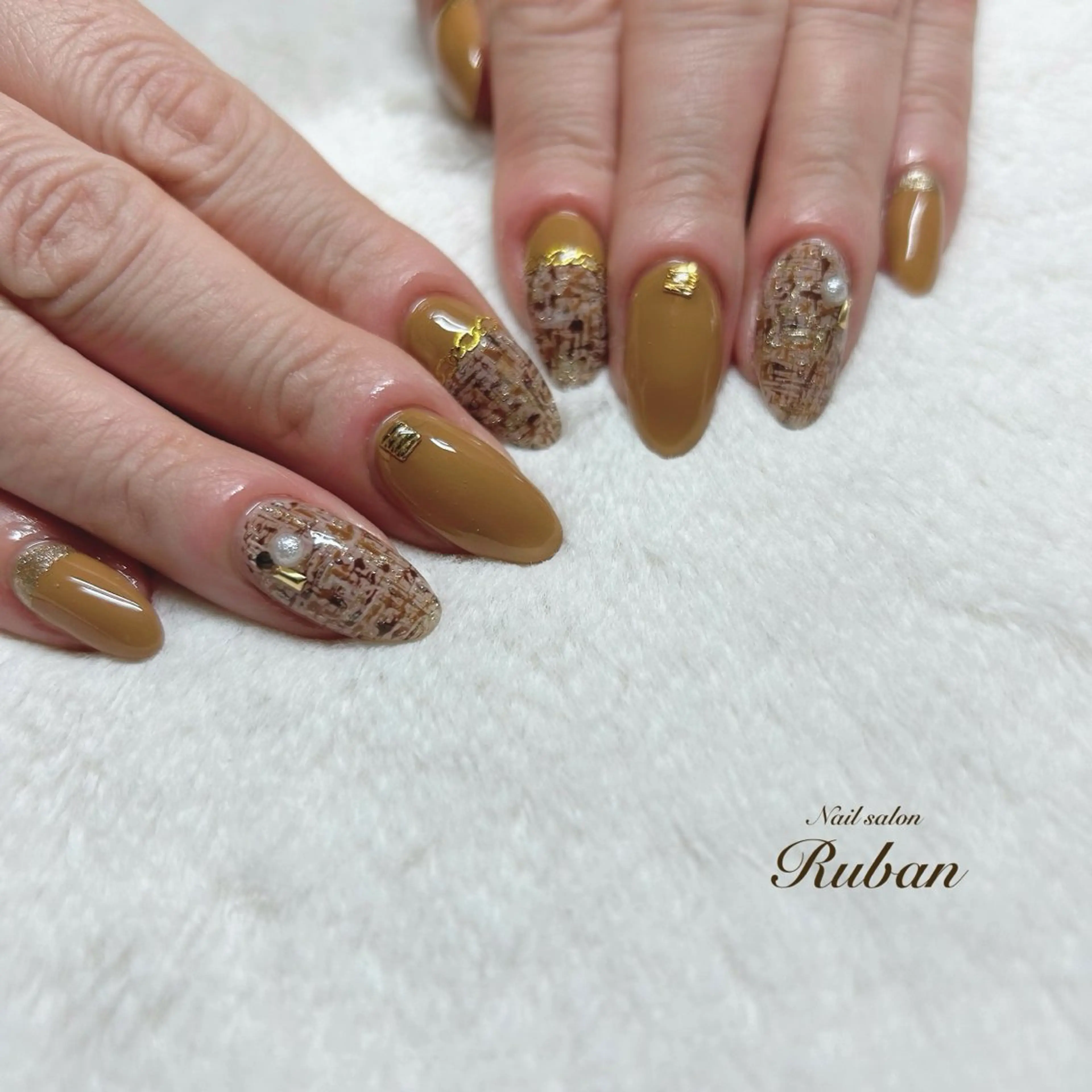 ネイル アートネイル 長さ出し 持ち込み ツイードネイル Nail salon Rubanのネイルデザイン