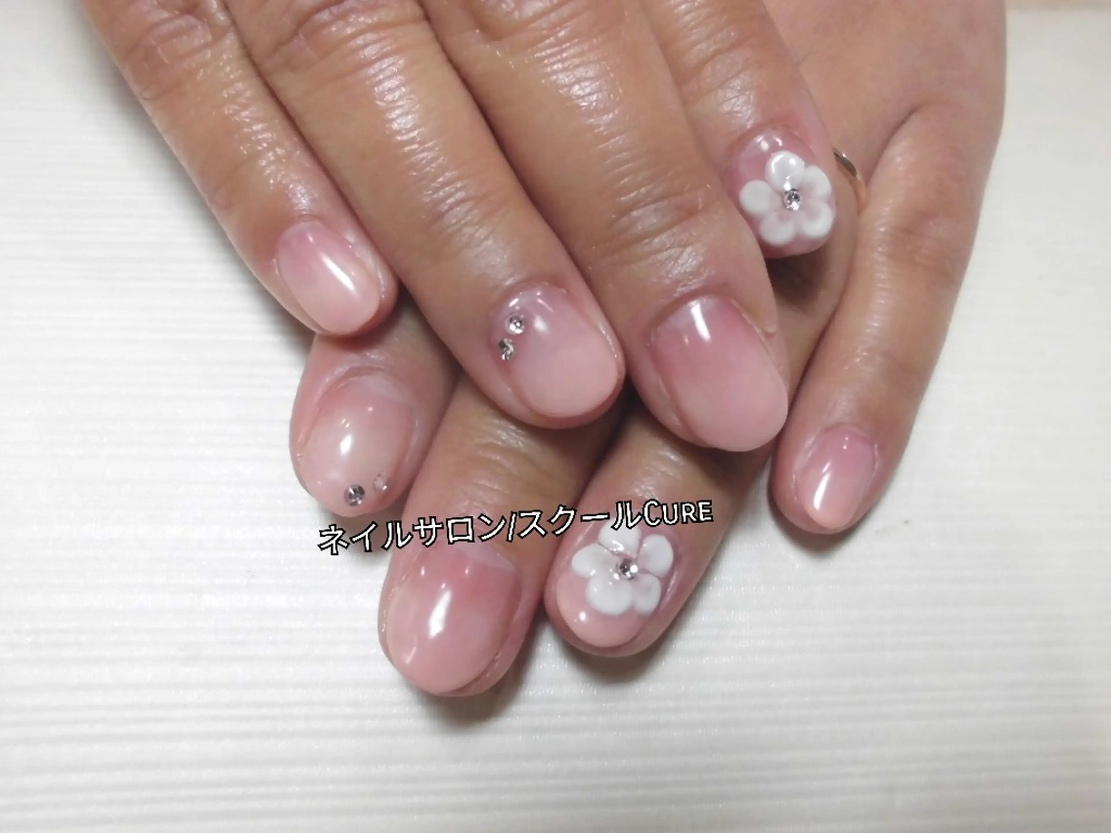 ネイル グラデーション スカルプネイル ネイルサロン Cureのネイルデザイン