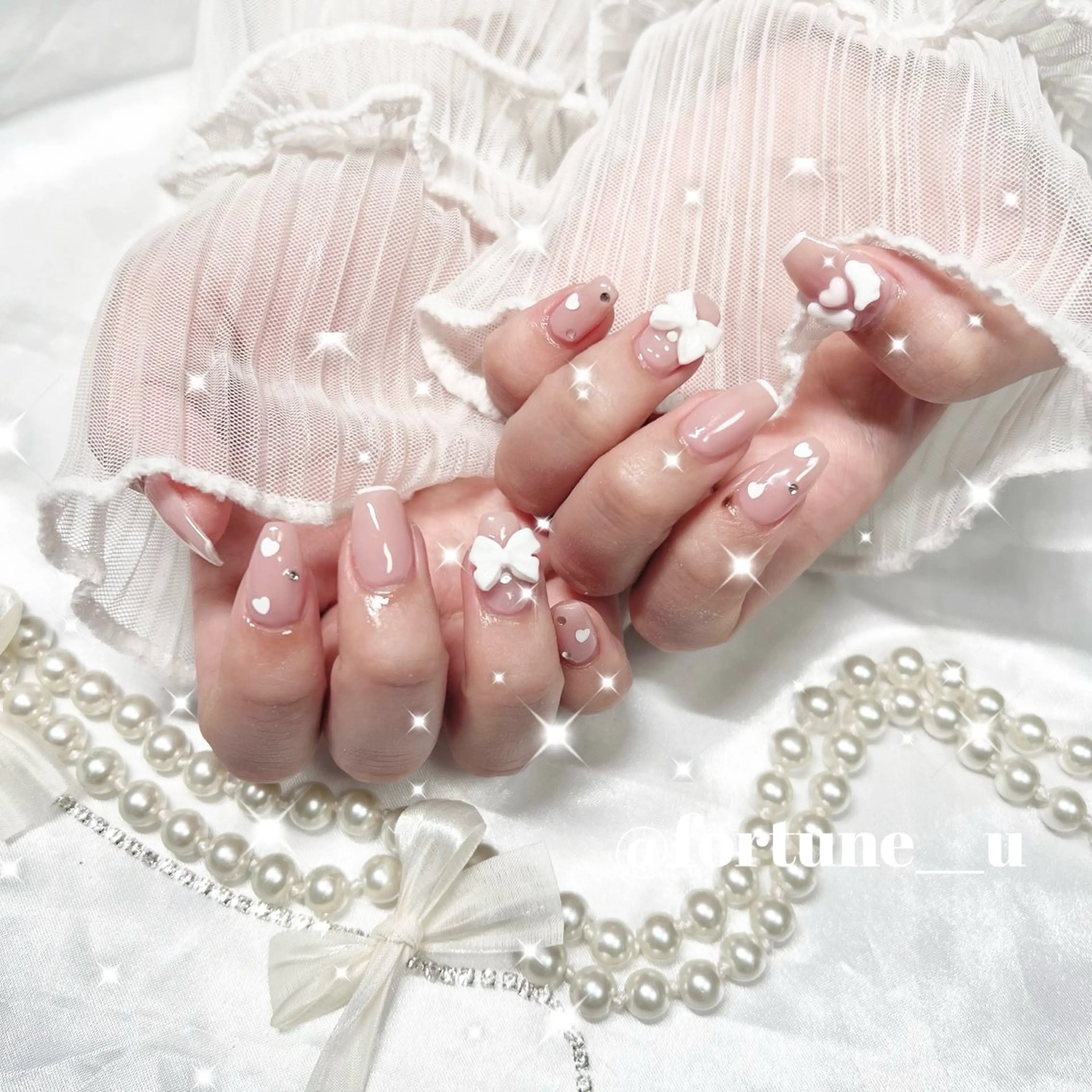 ネイル ガーリー 韓国ネイル オフィスネイル ピンク シンプルネイル ハンドネイル 💜✩.* Yuuna💜のネイルデザイン