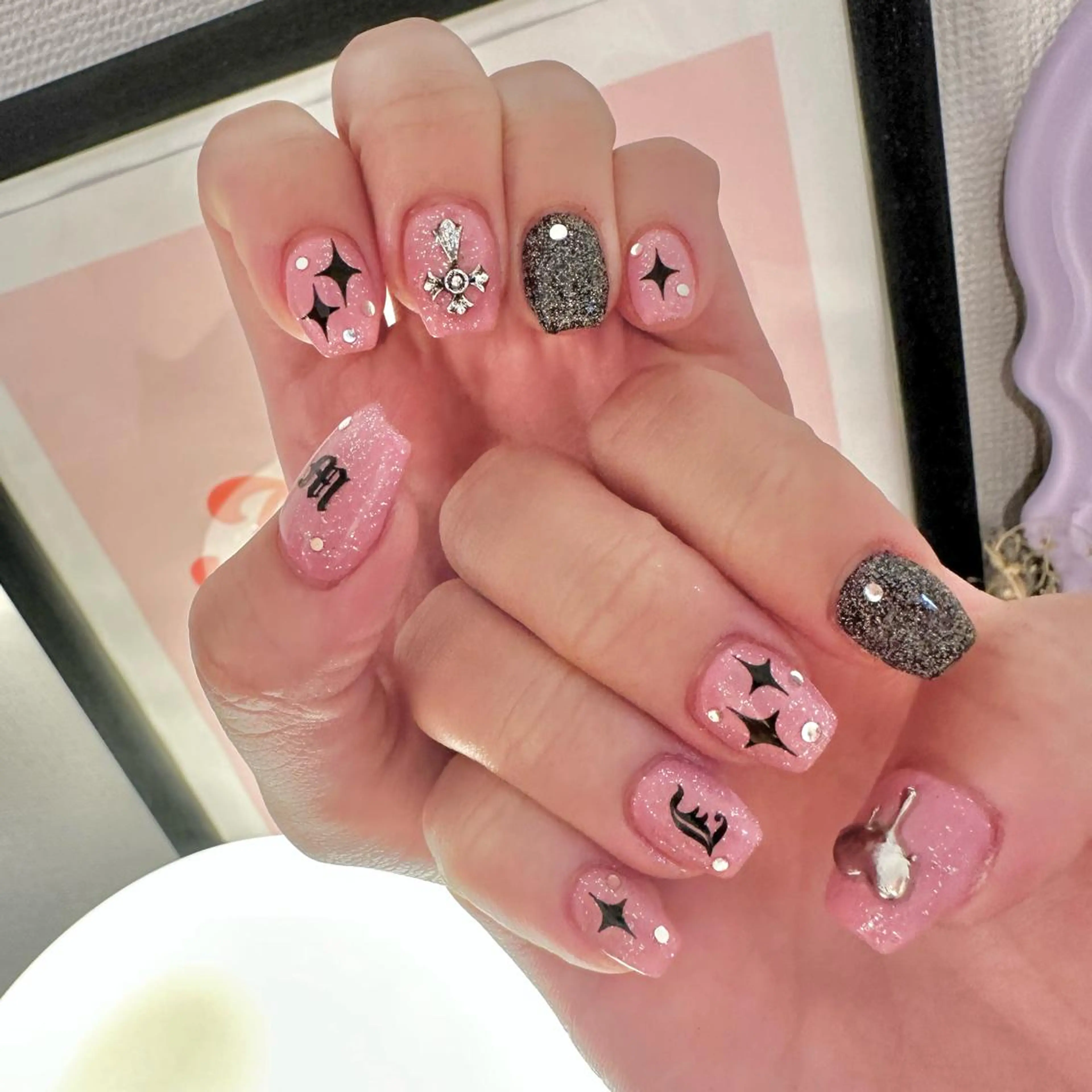 ネイル ハンドネイル Nail lily 🍒渋谷.表参道のネイルデザイン