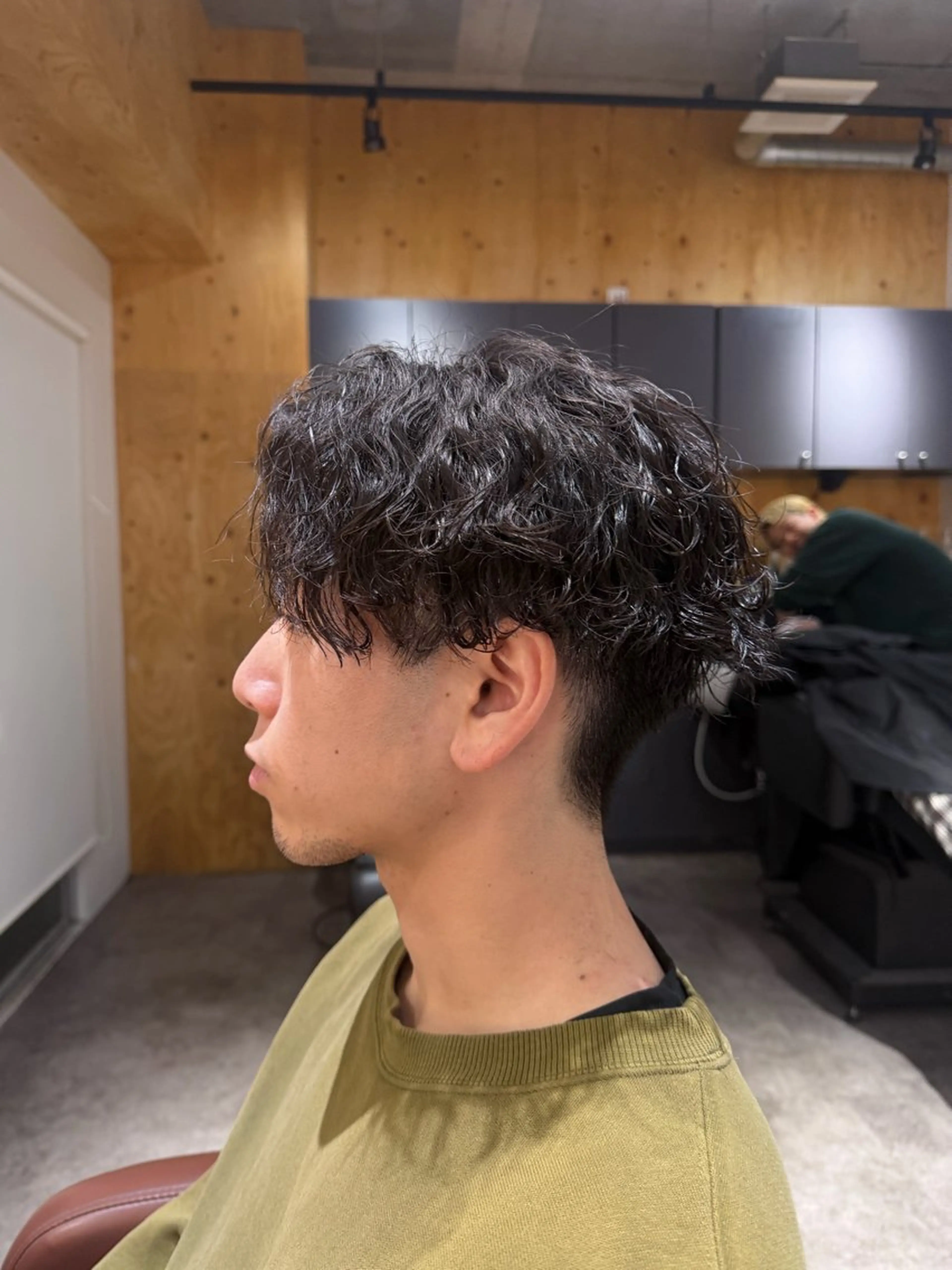 カラー パーマ メンズ カット パーマ パーマ特別価格🔥 宇宙のヘアスタイル