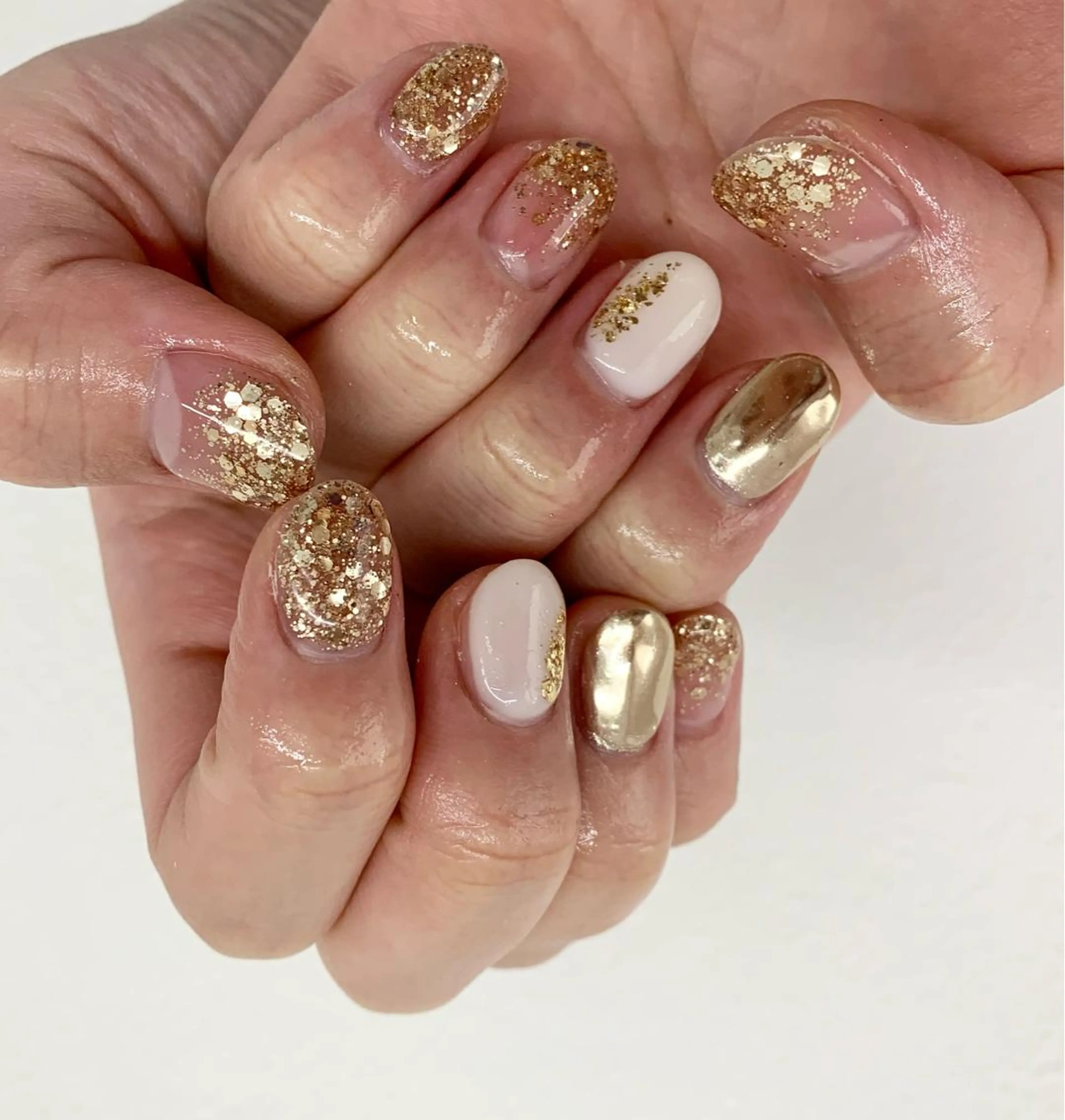 ネイル アートネイル キラキラネイル 冬ネイル pu muのネイルデザイン