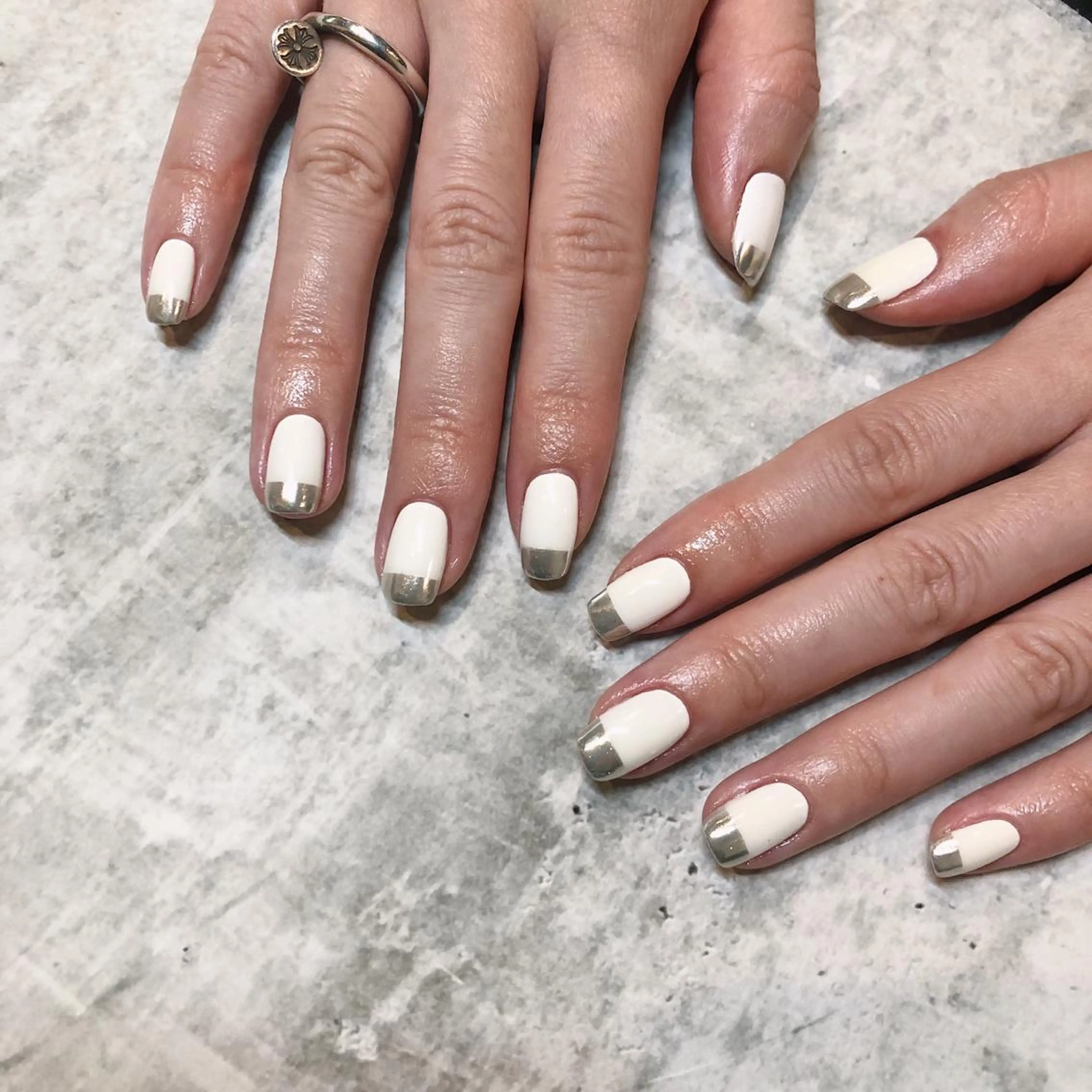 ネイル ハンドネイル 🌞💜 KAORI 🌴のネイルデザイン