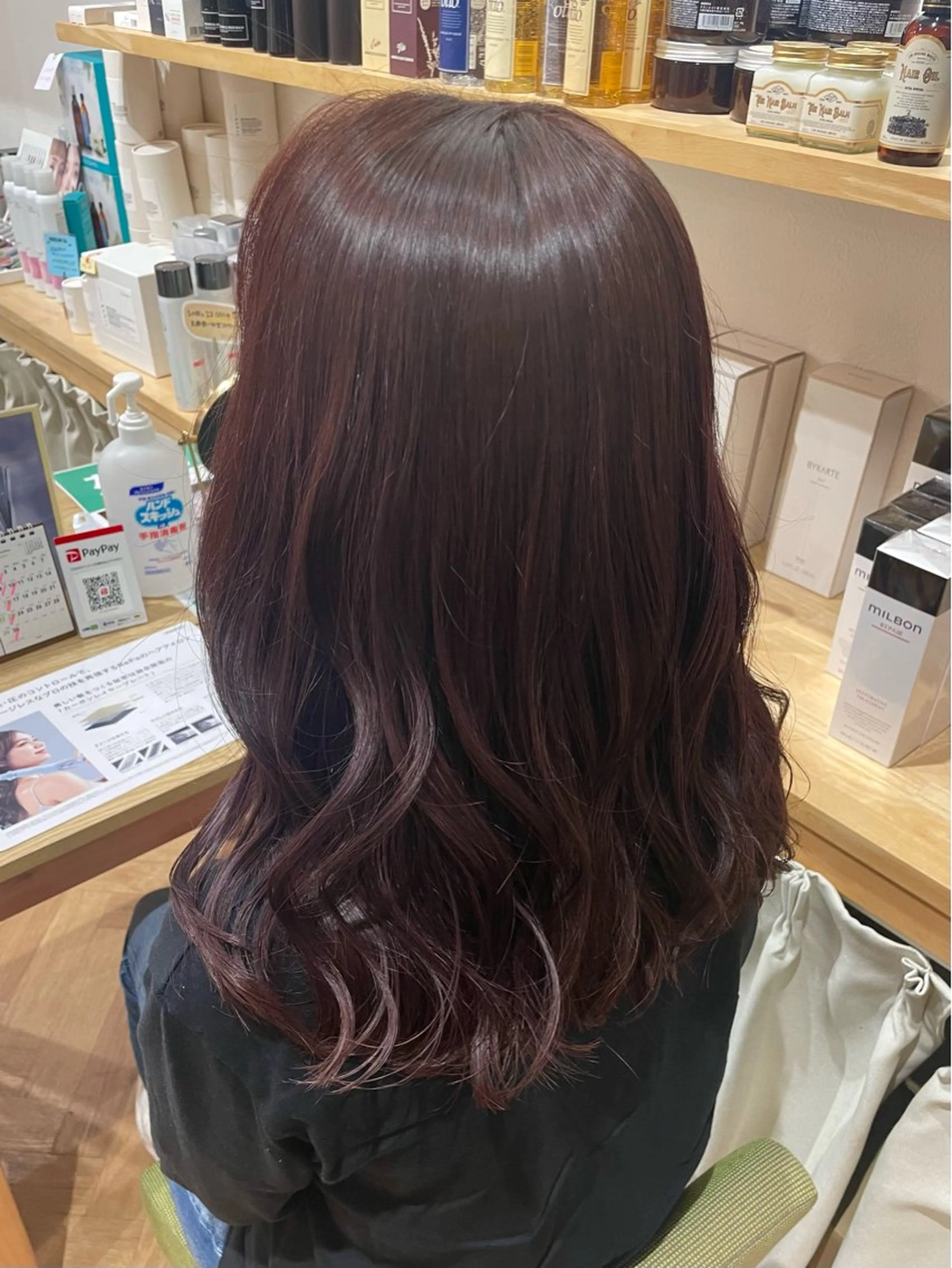 ロング カラー ハイライトカラー ピンクカラー ハイライト ヘアカラー トリートメント merc.谷本 澪のヘアスタイル